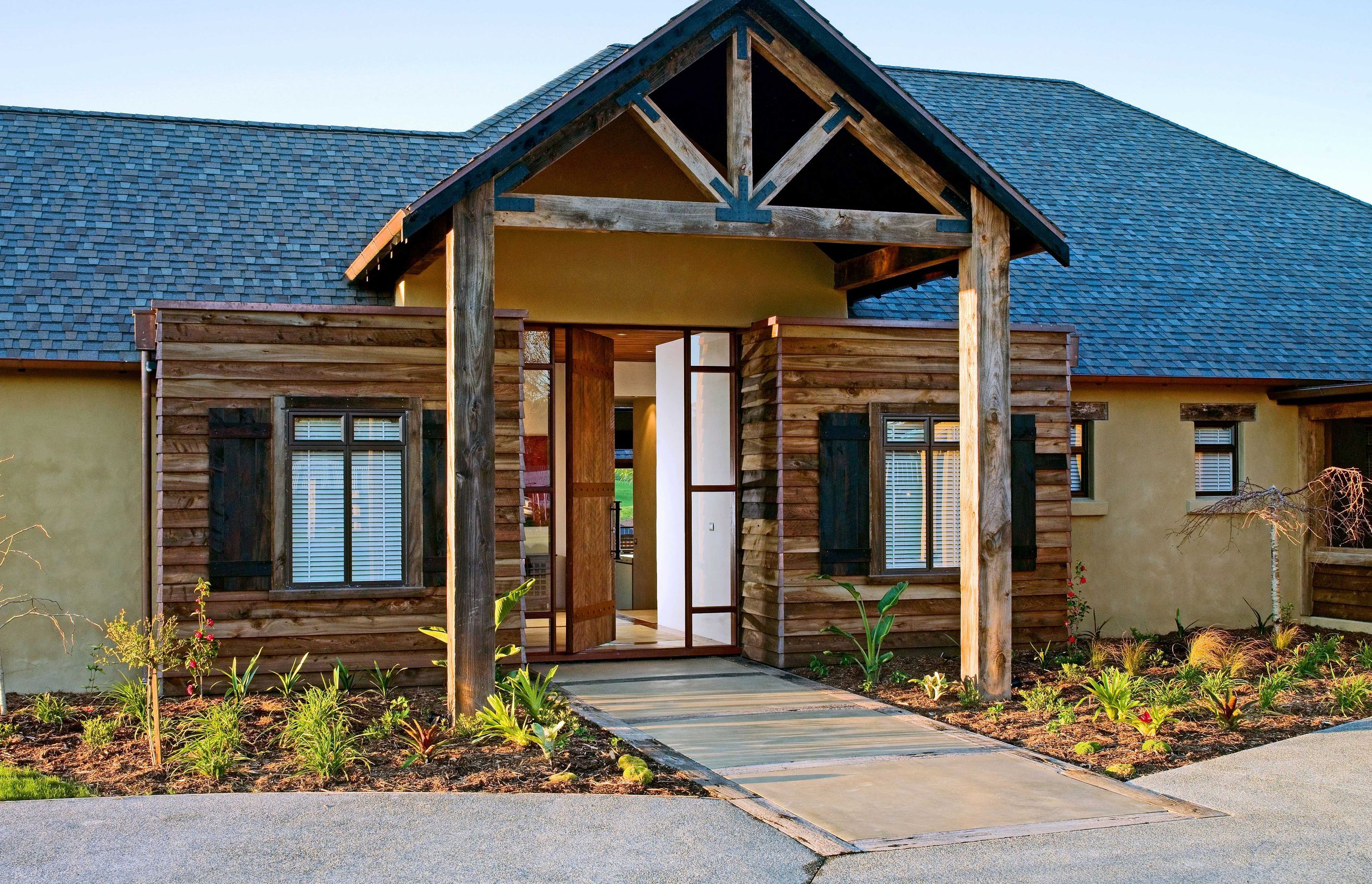 Country Manor