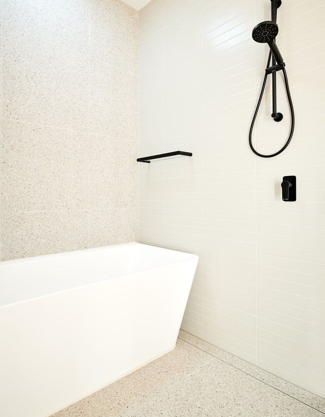 ModernCoastalCustomHome-SherriffConstructionsDesignerBuilderSurfCoastTorquayGeelongBellarineTPPSHERRIFF21PATCHINGWAYPTLONSDALE191.jpg