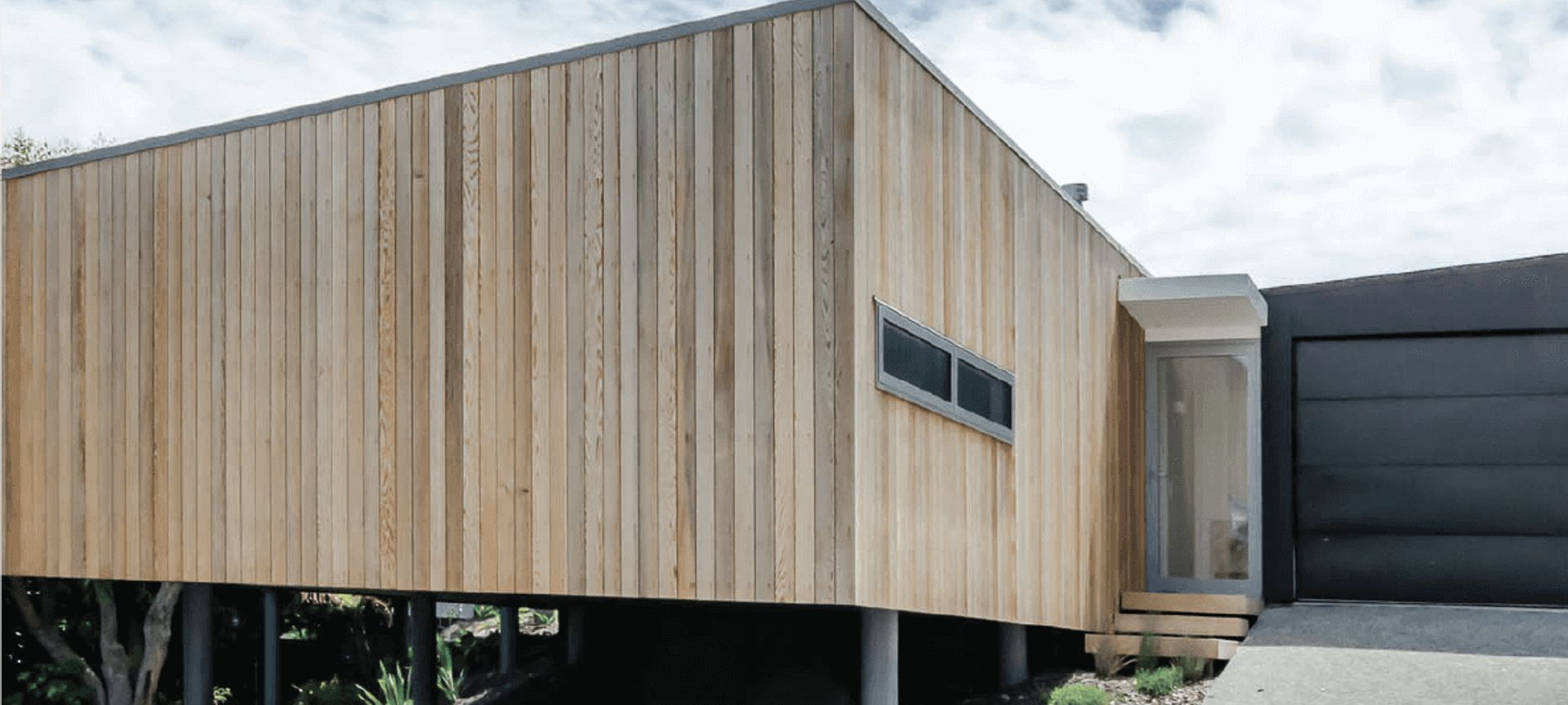 Paraparaumu Tree House banner