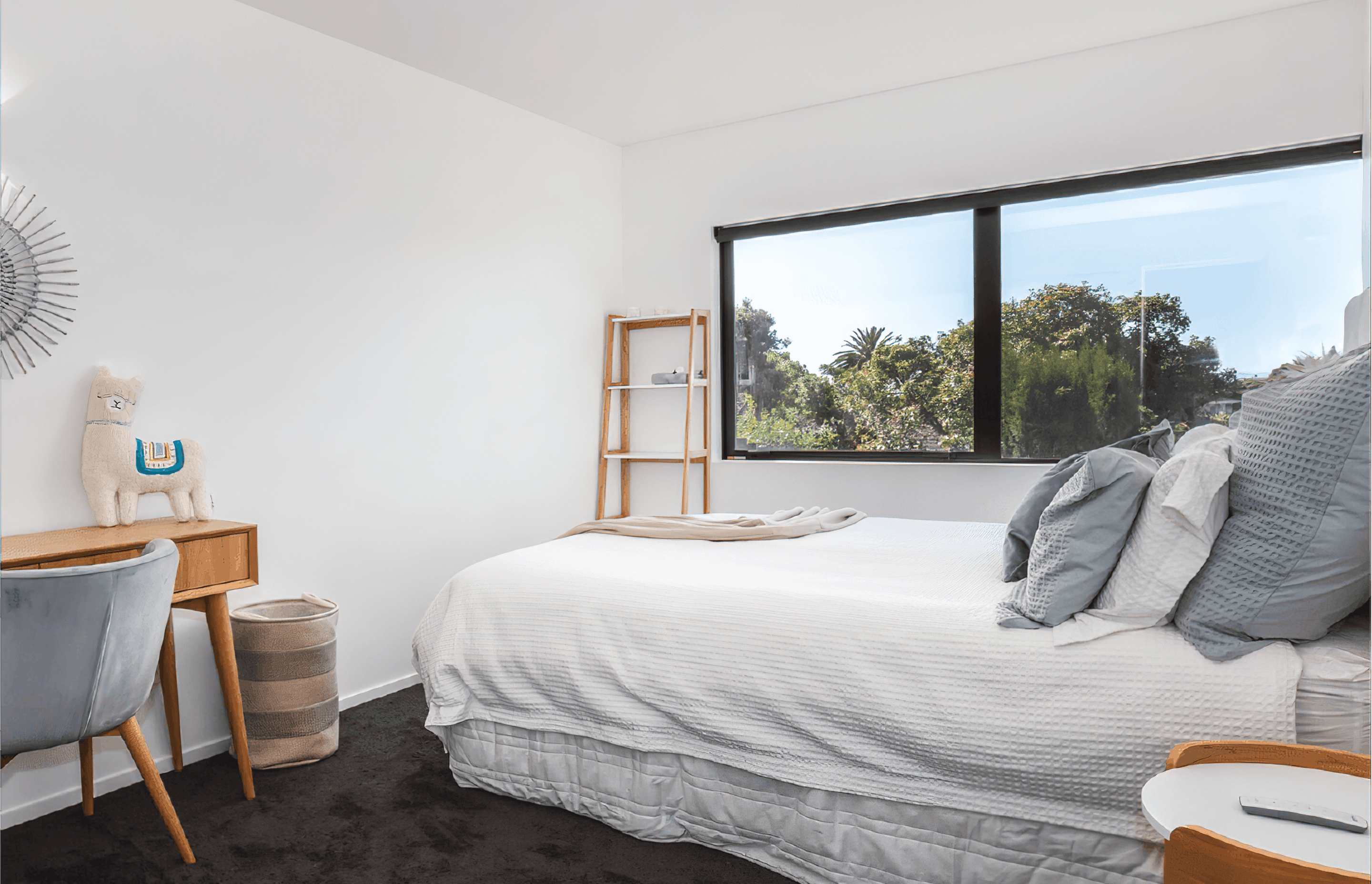 Paraparaumu Family House