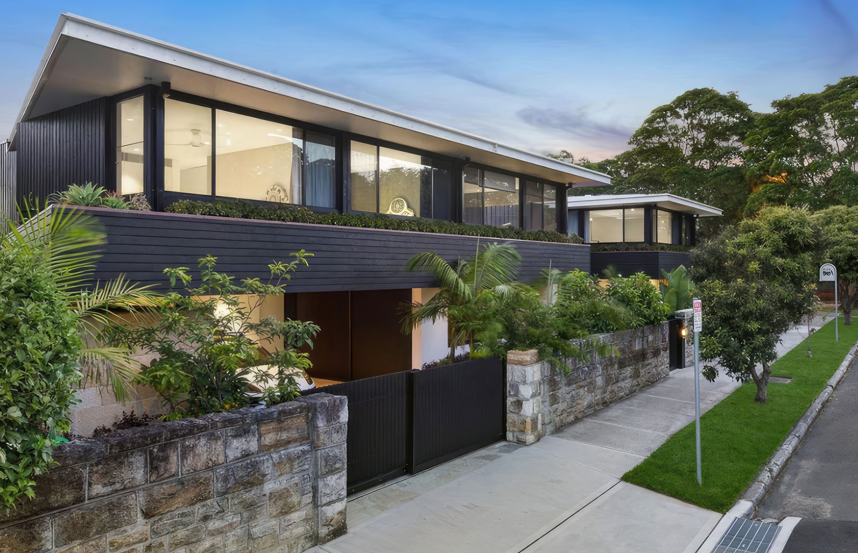 Mosman-Residencefront-1.jpg