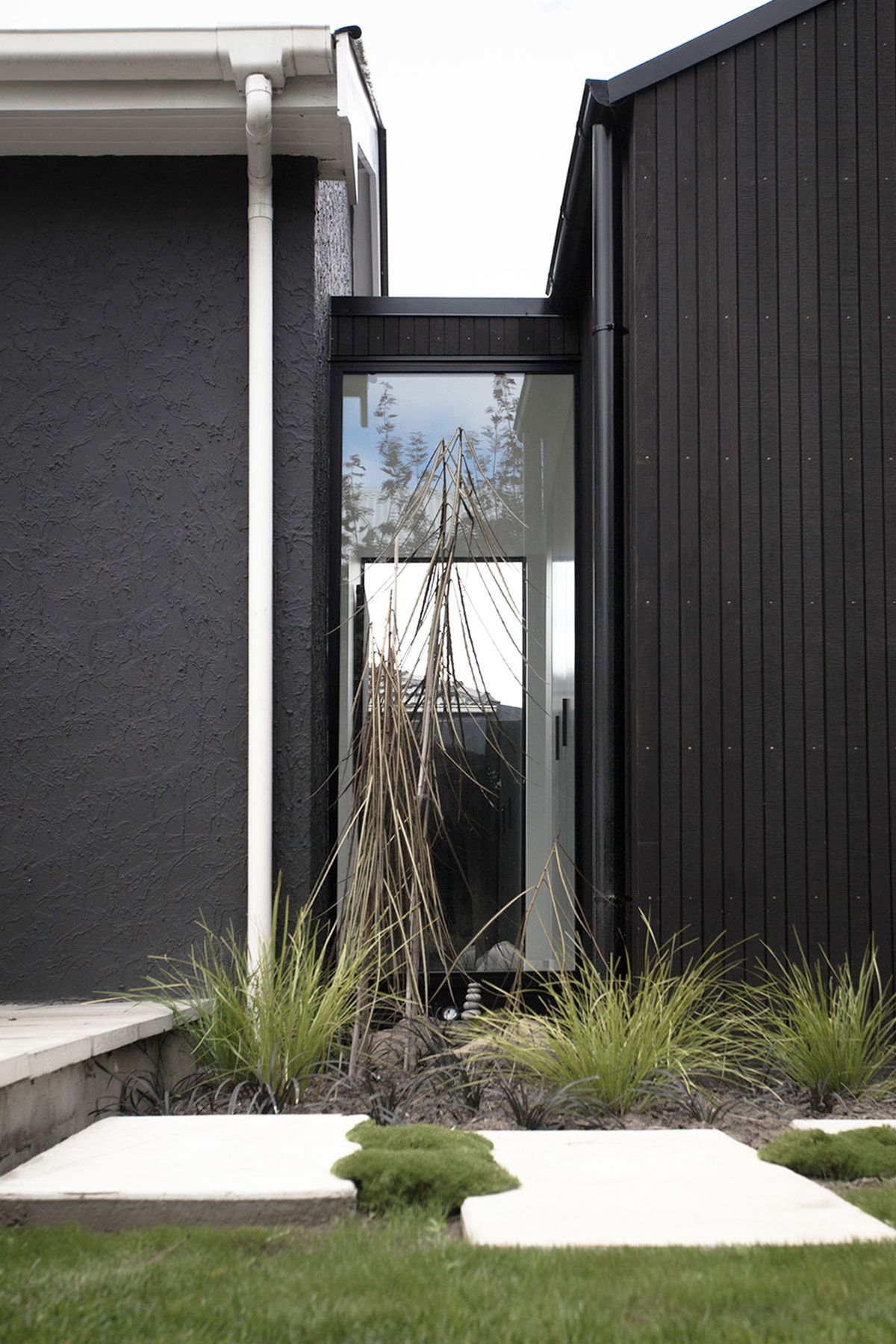 Mullet-House-Link-Exterior-Katrina-Anderson.jpg
