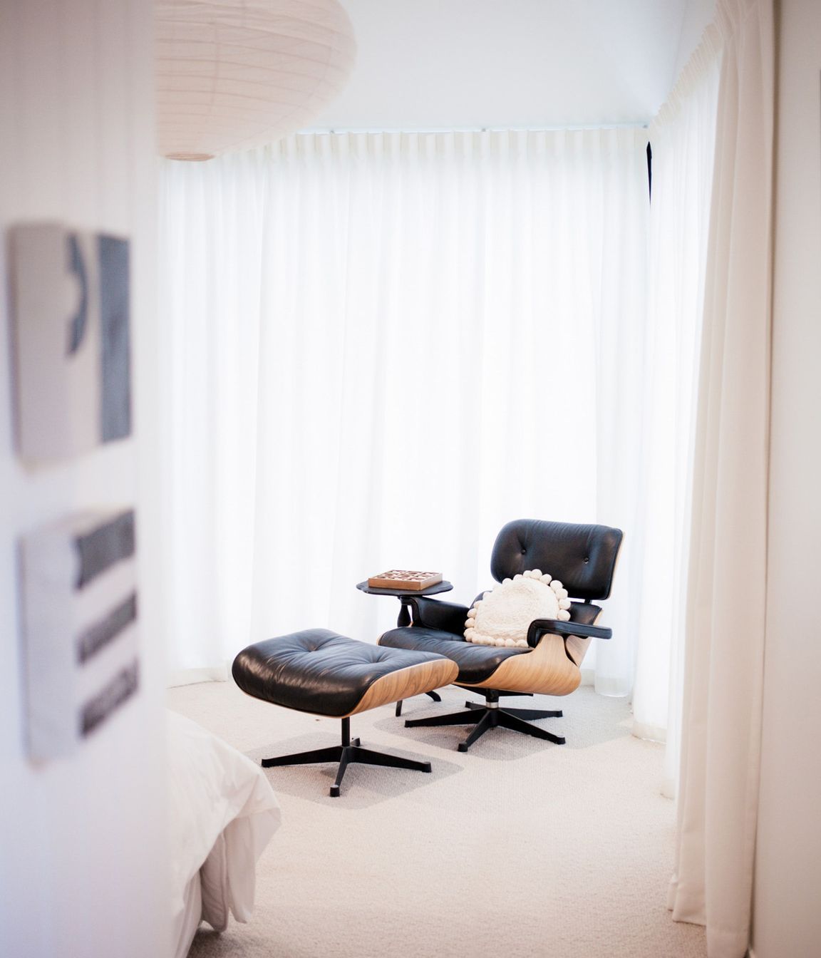 Mullet-House-Primary-Bedroom-from-Dressing-Katrina-Anderson.jpg