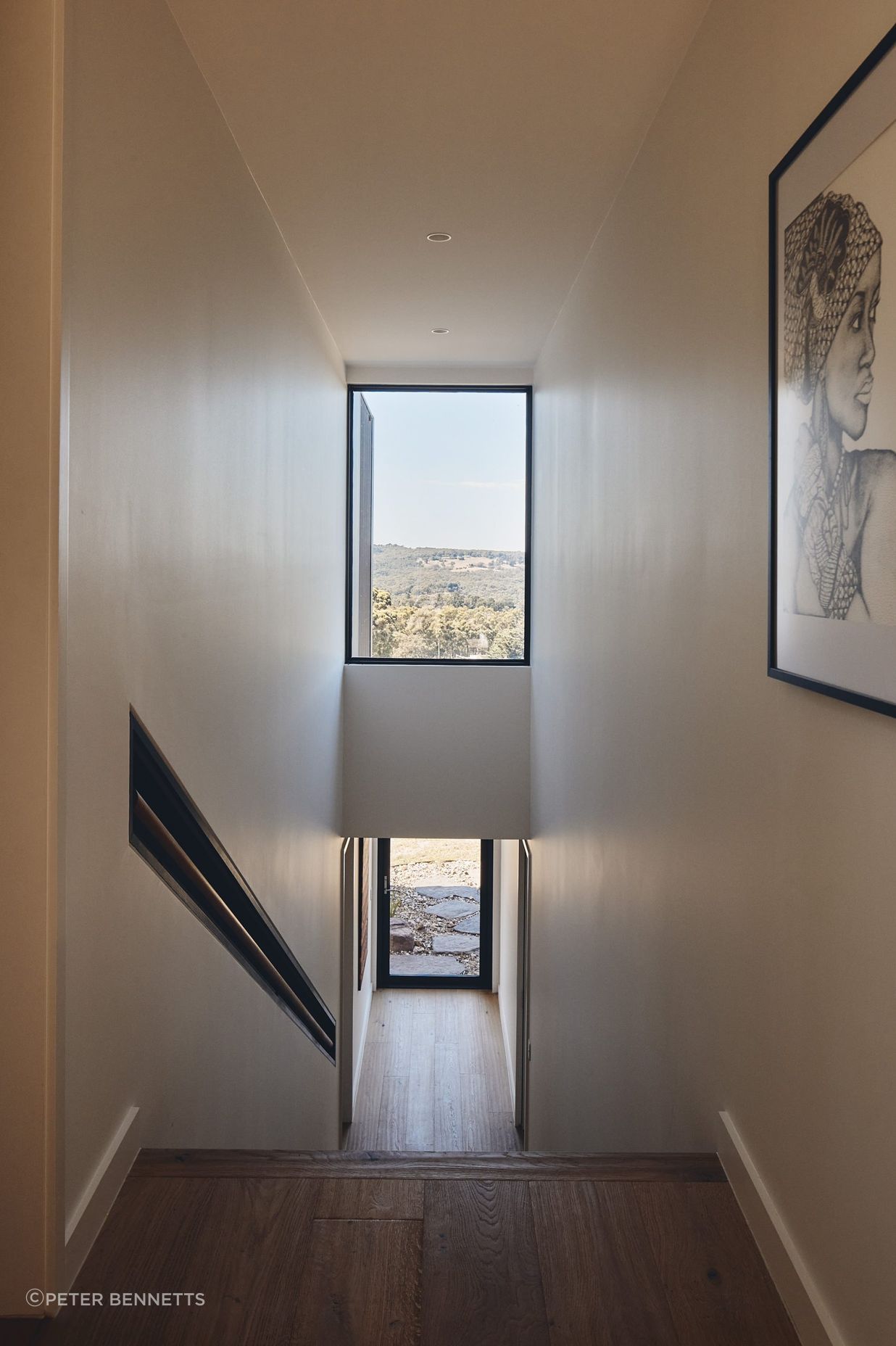 Nakari Vista