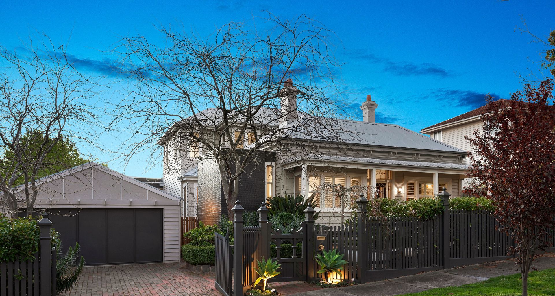 Surrey Hills Residence banner