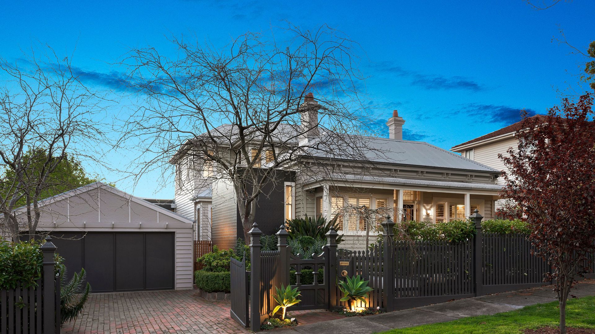 Surrey Hills Residence banner