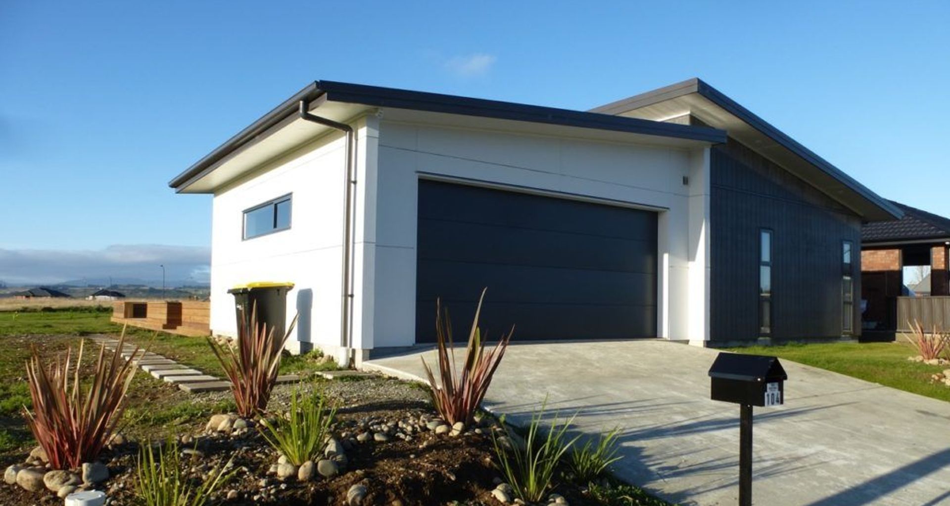 New Build - Te Anau banner