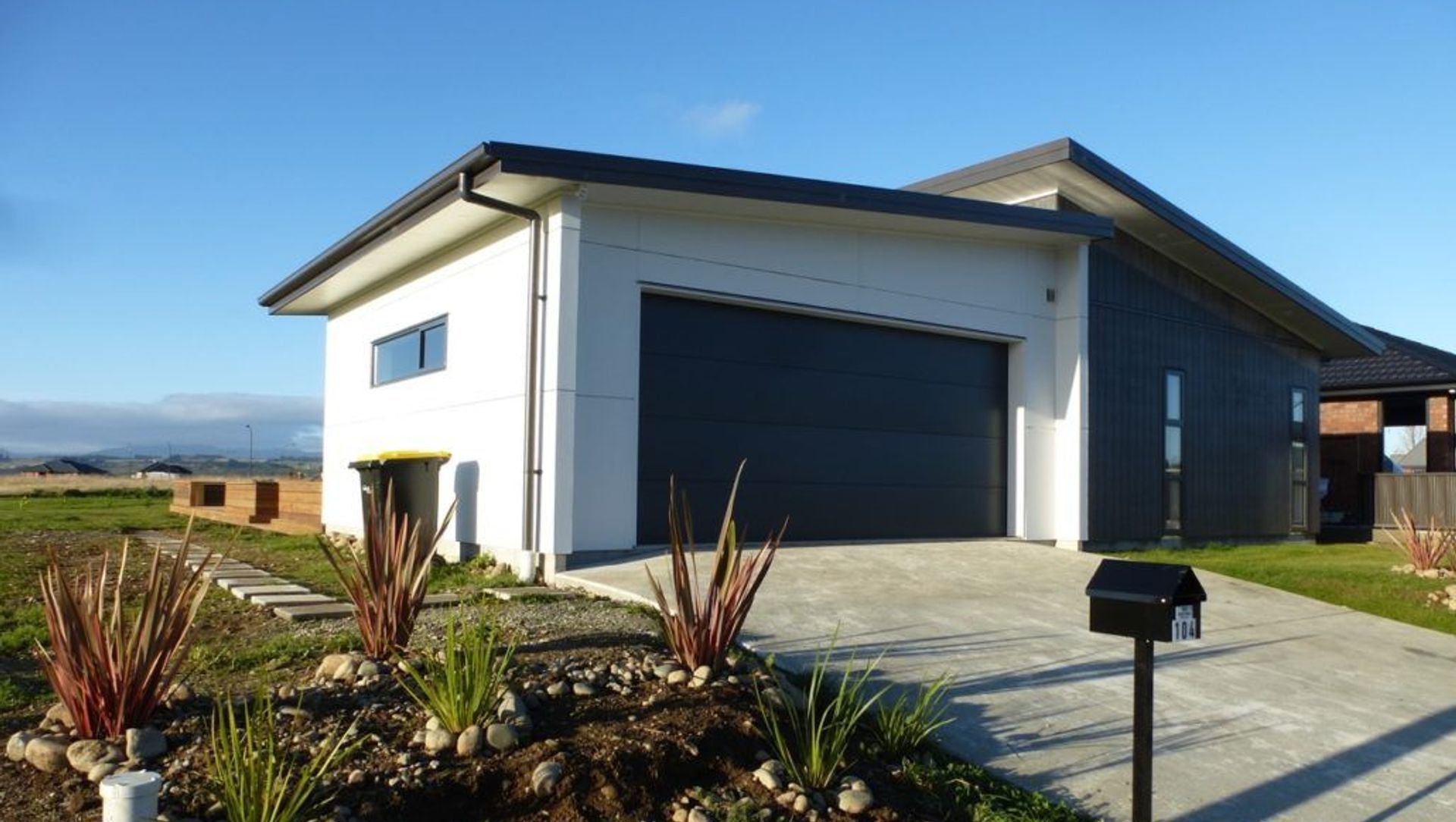 New Build - Te Anau banner