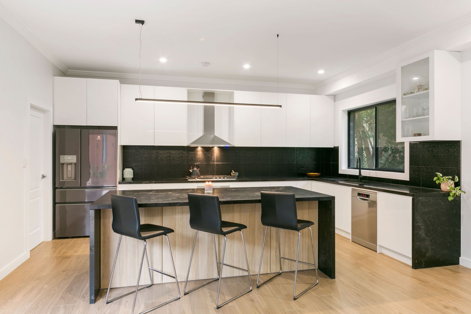 Baldwin Ave., Asquith