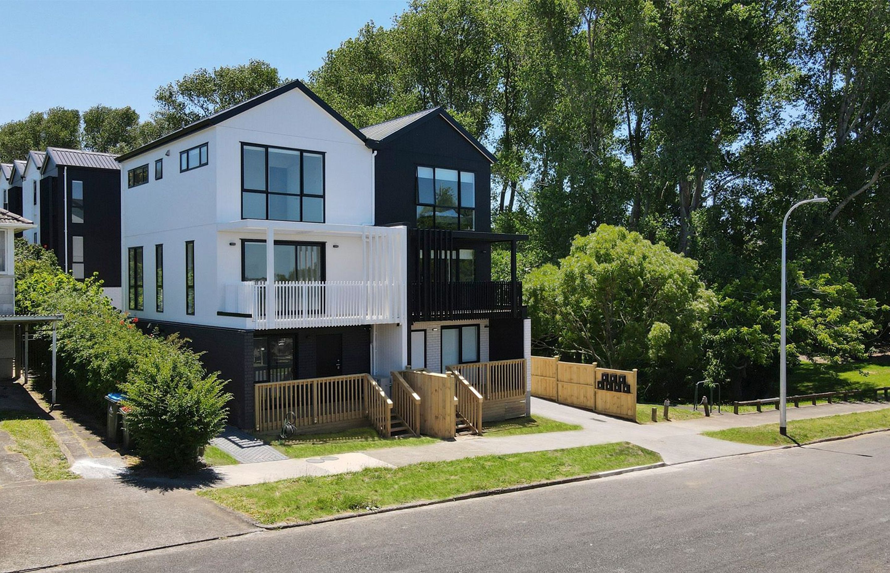 Paddington Street, Glen Innes