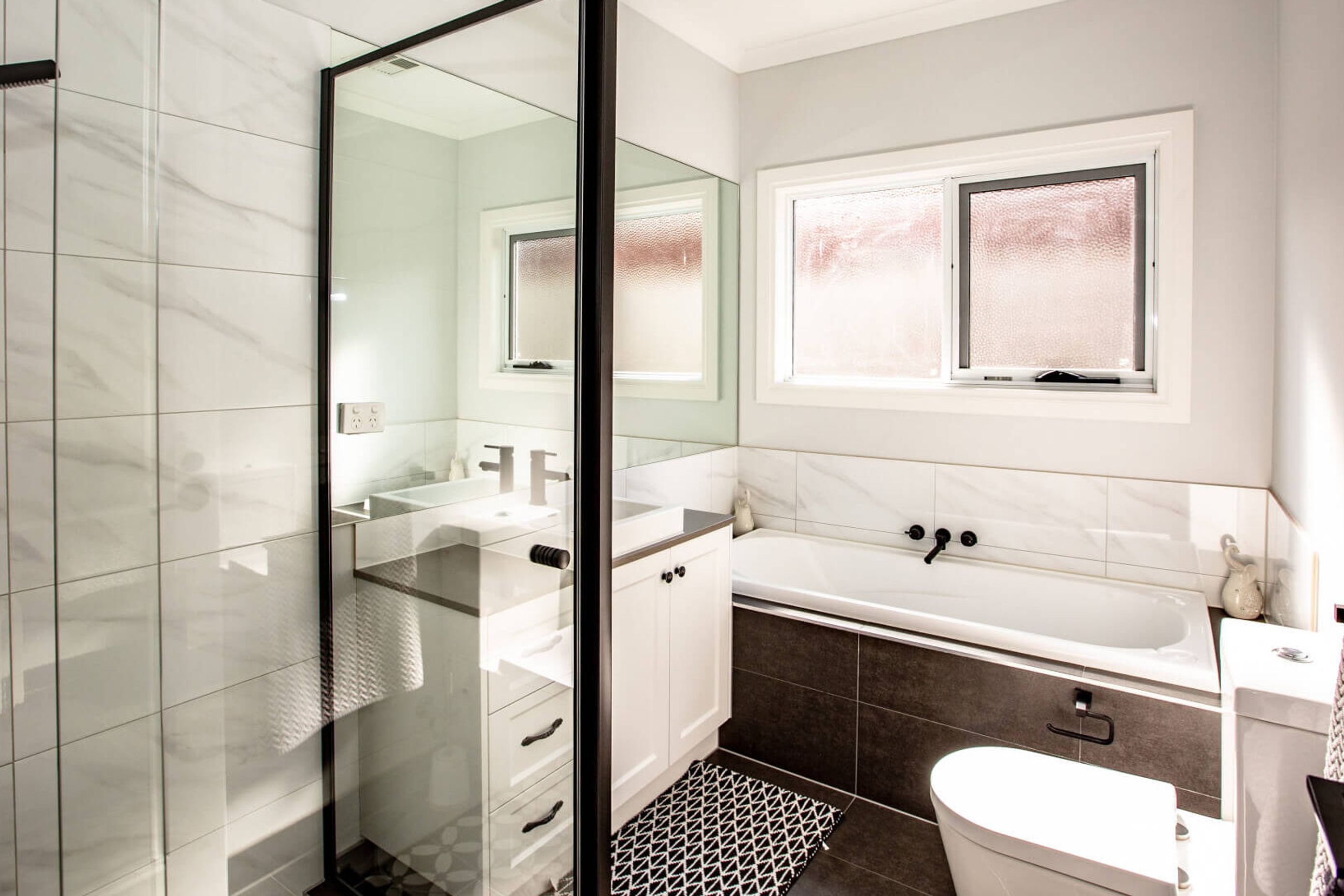Poets Court, Mernda