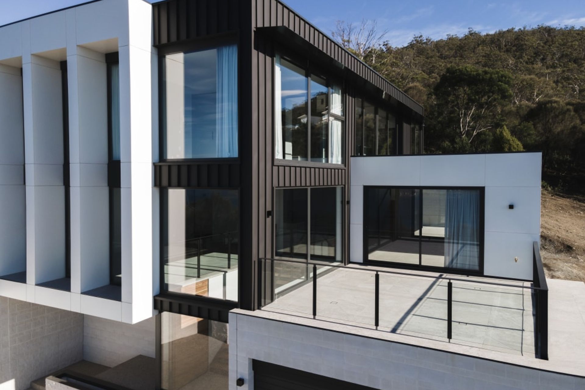 Nicholas Drive Residence