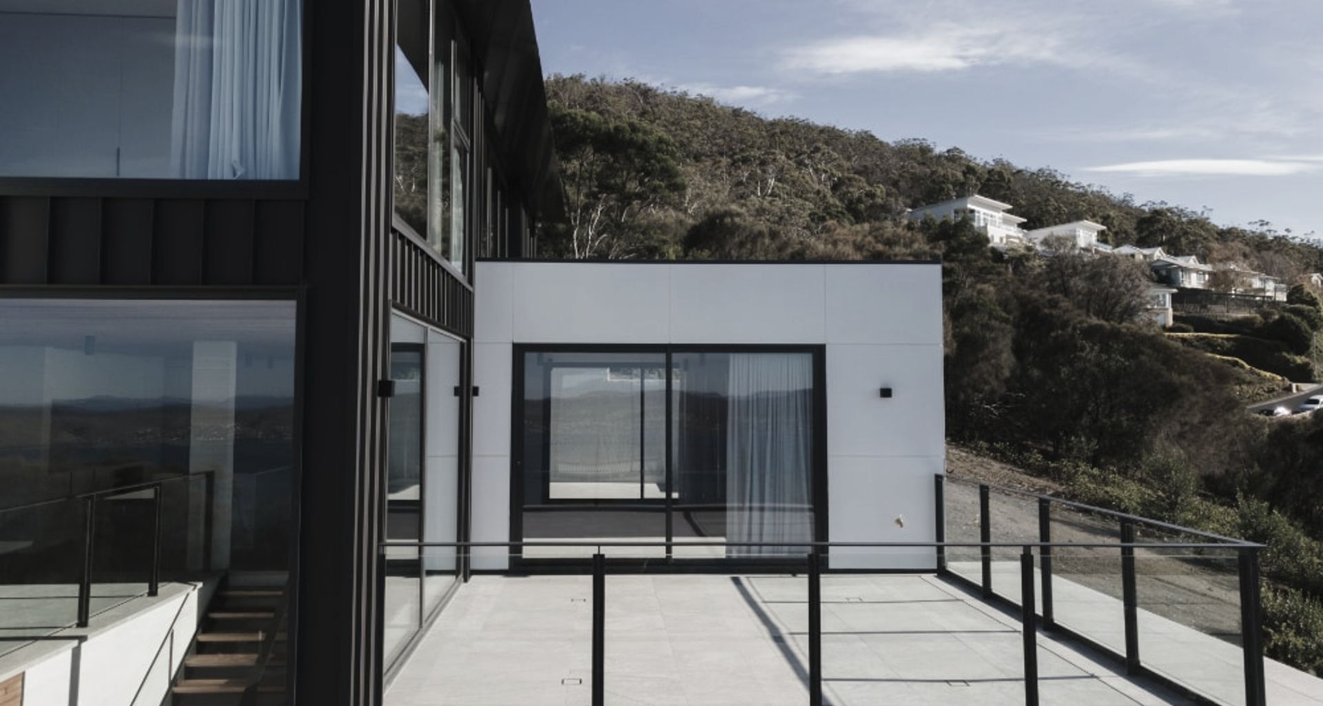 Nicholas Drive Residence banner