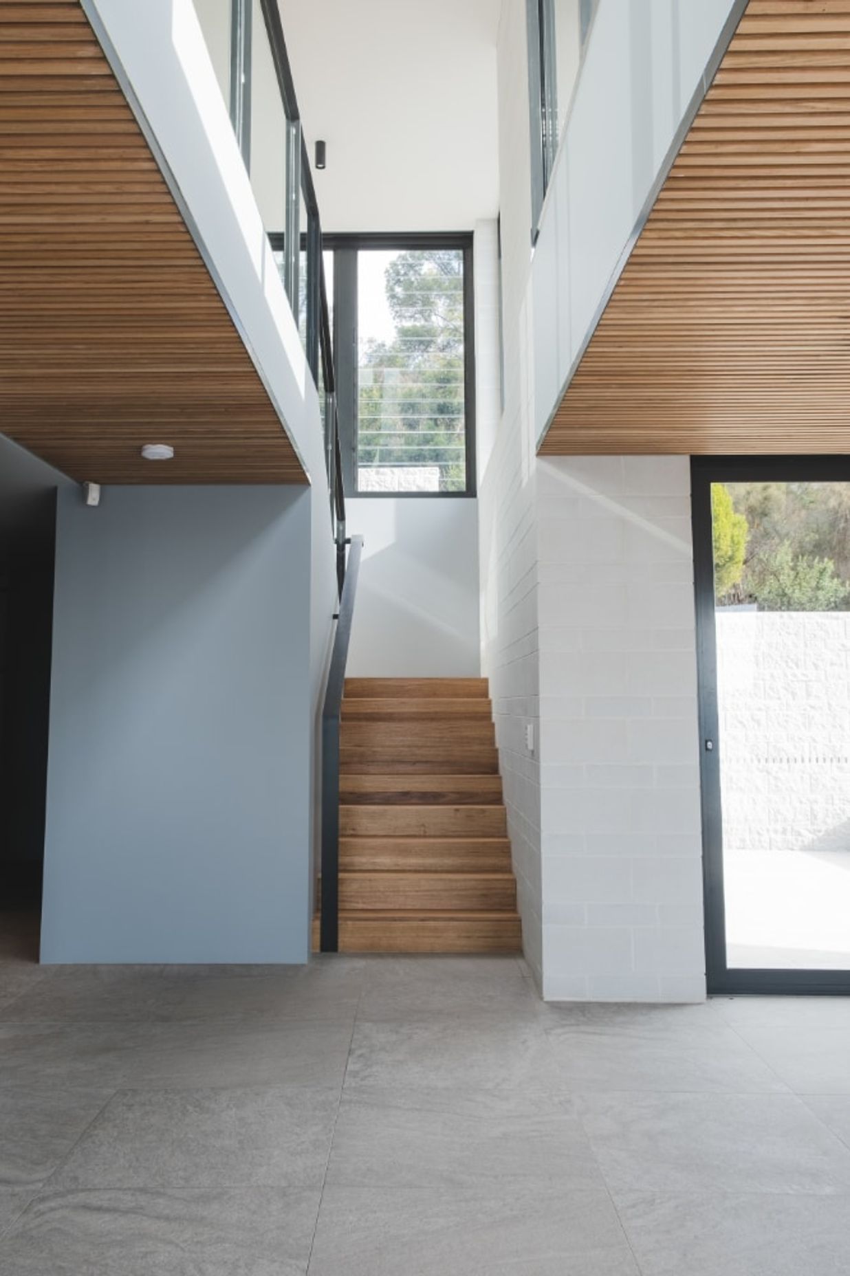 Nicholas Drive Residence