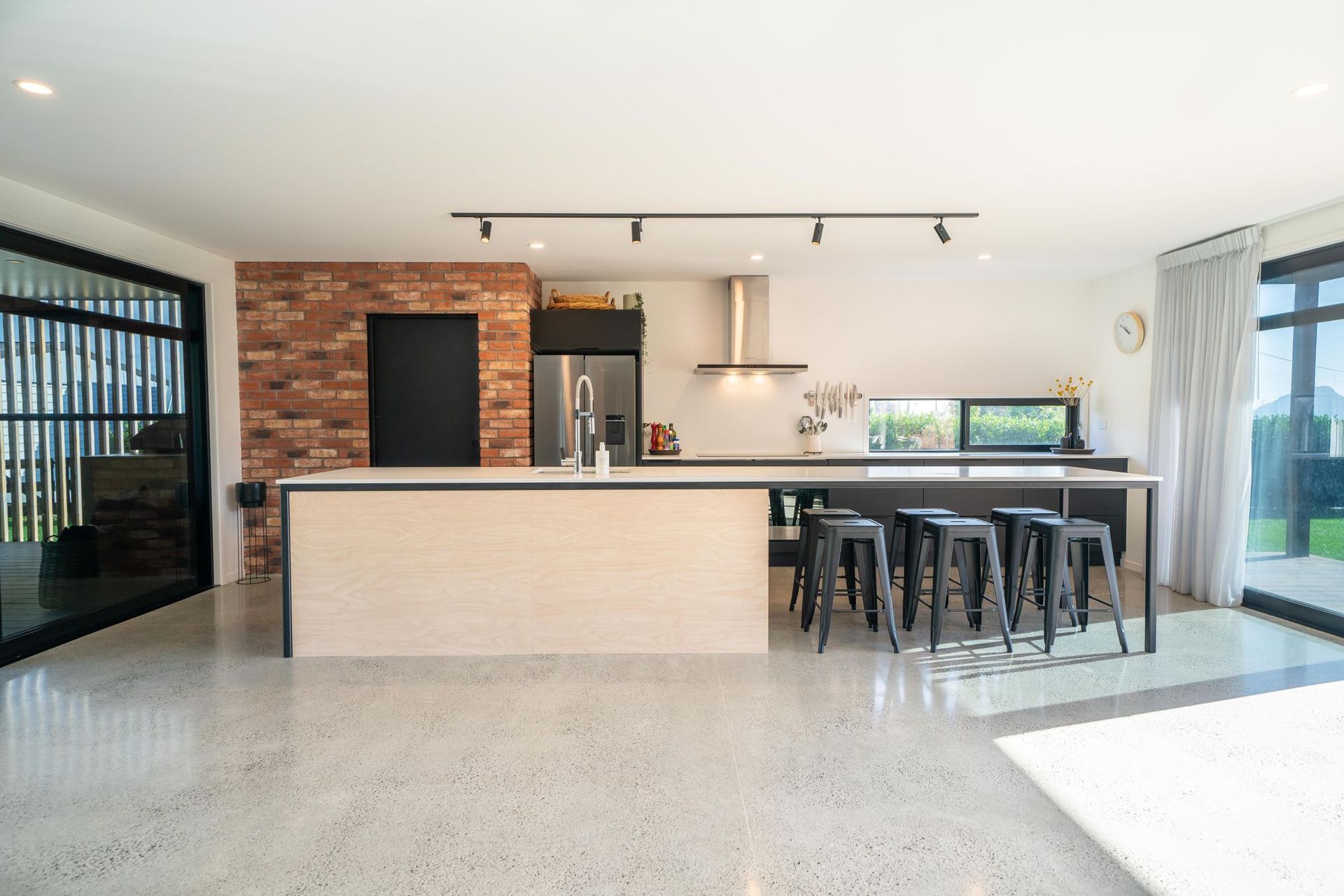 High End Home