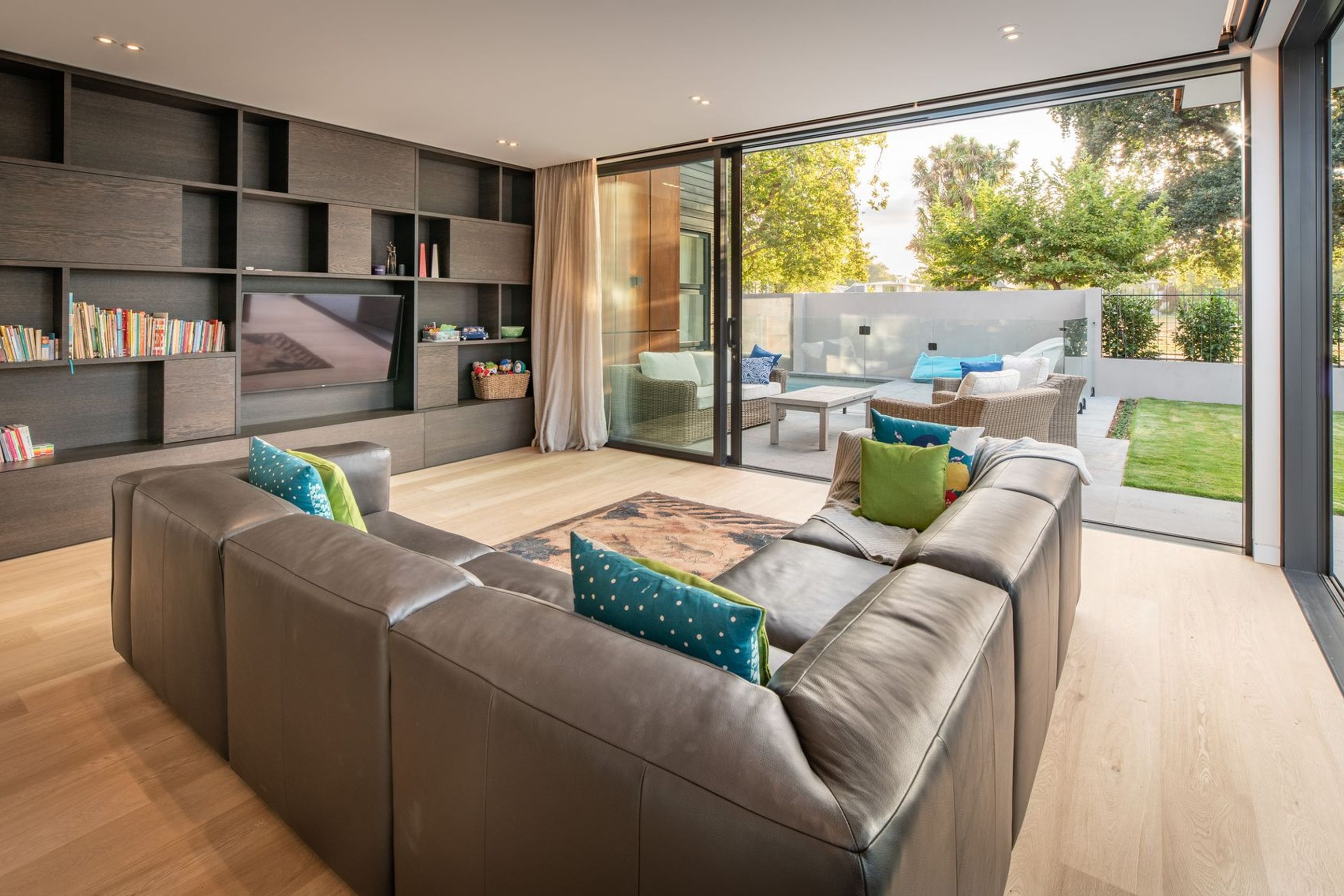 18 Cranmer Square
