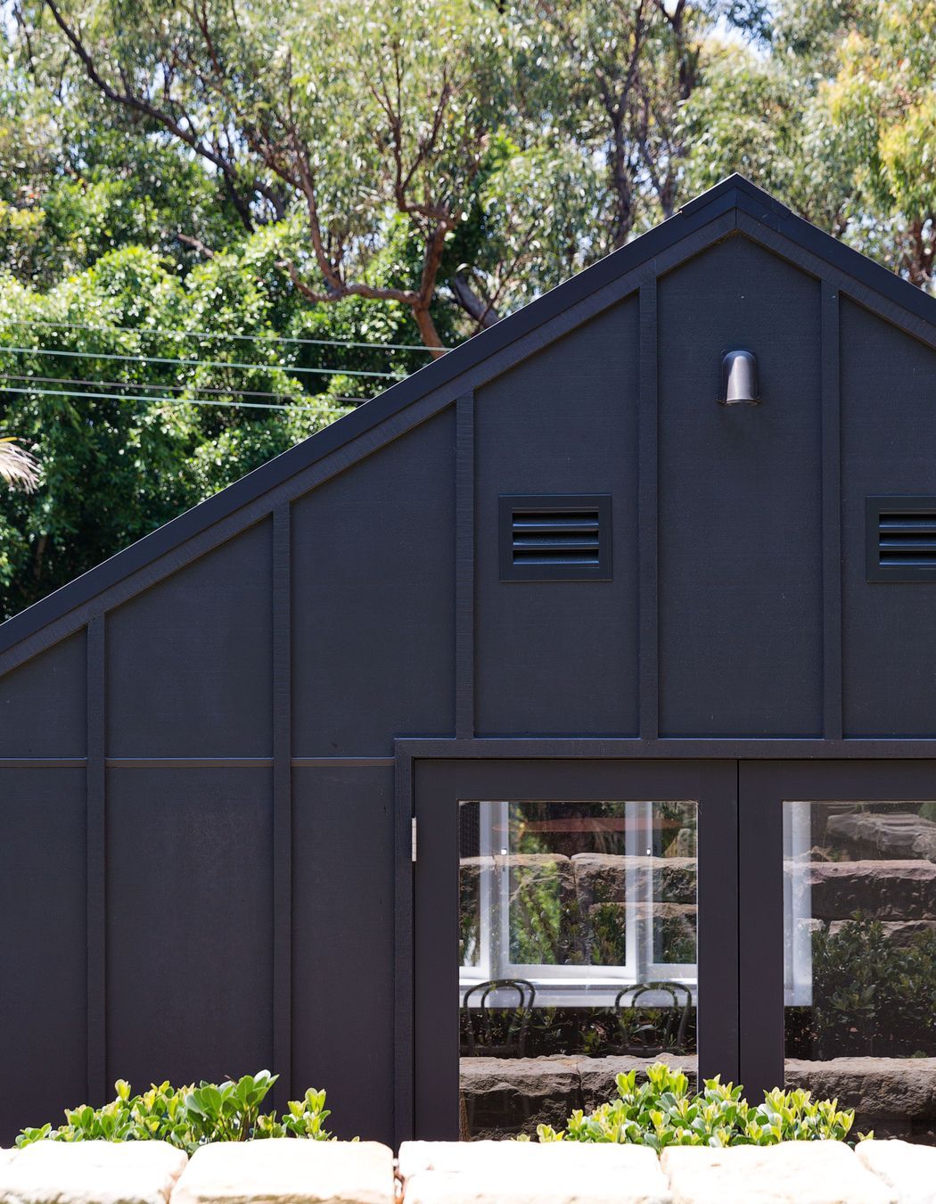 Bellevue Small House