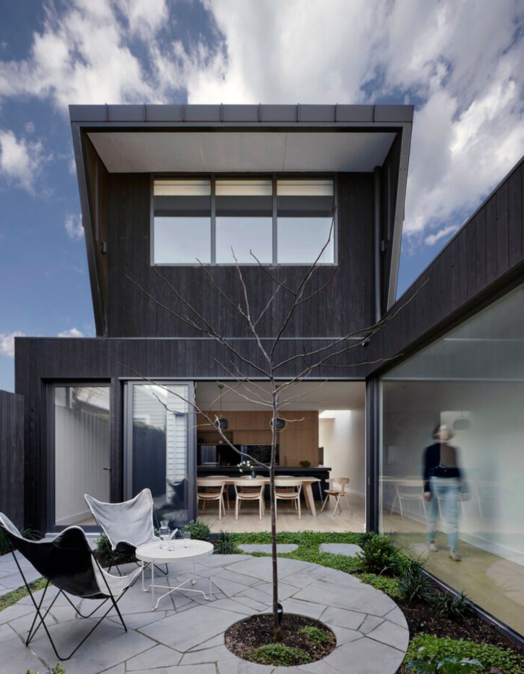RachcoffVellaWilliamstownTatjanaPlitt1263REVAreduced-v2.jpg