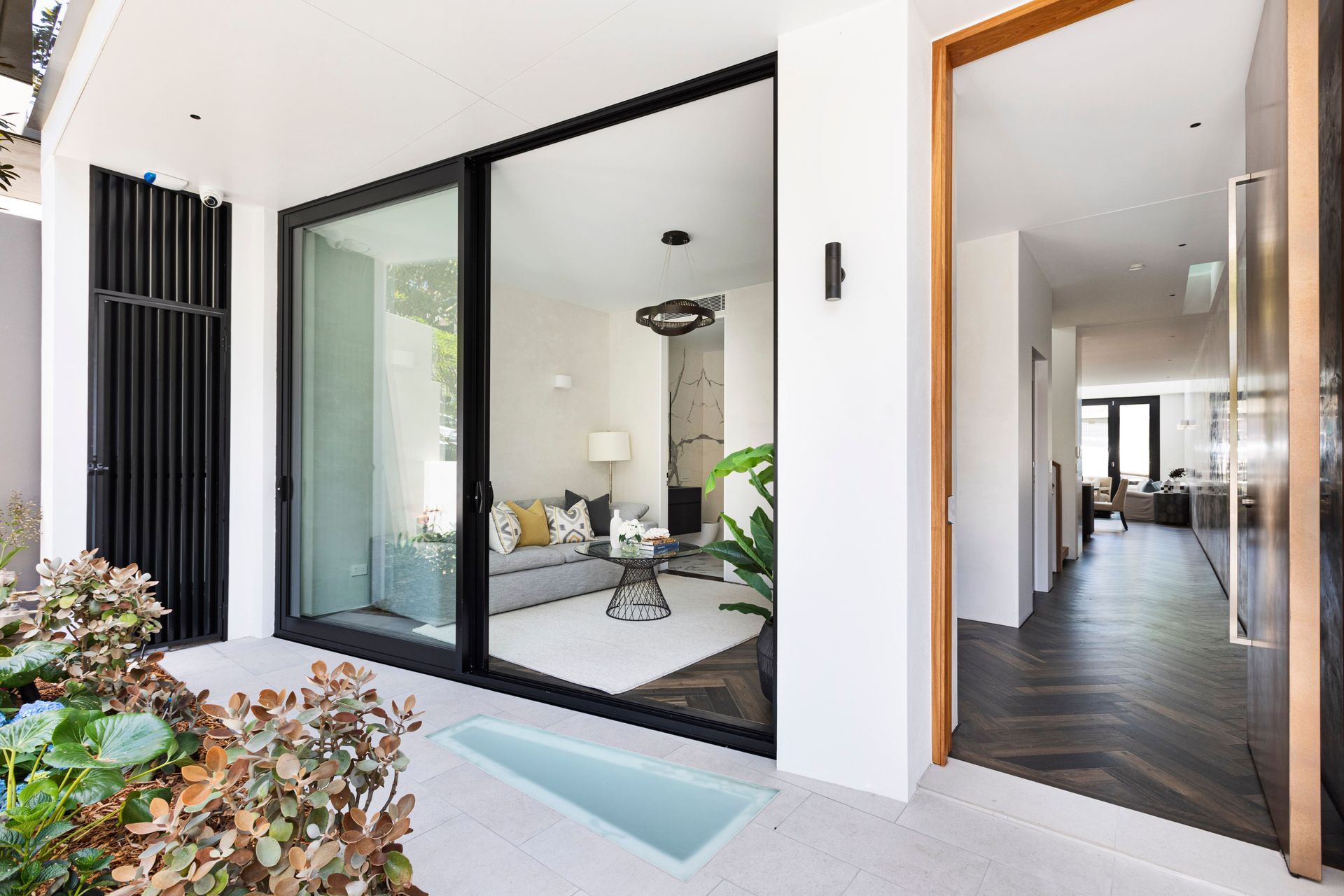 Photography: Cobden Hayson