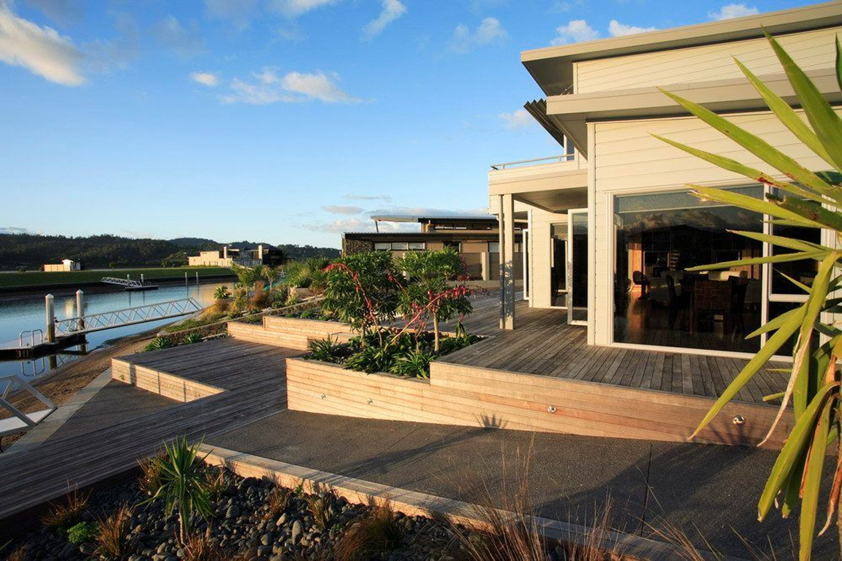 Relaxed Waterways Living in the Coromandel