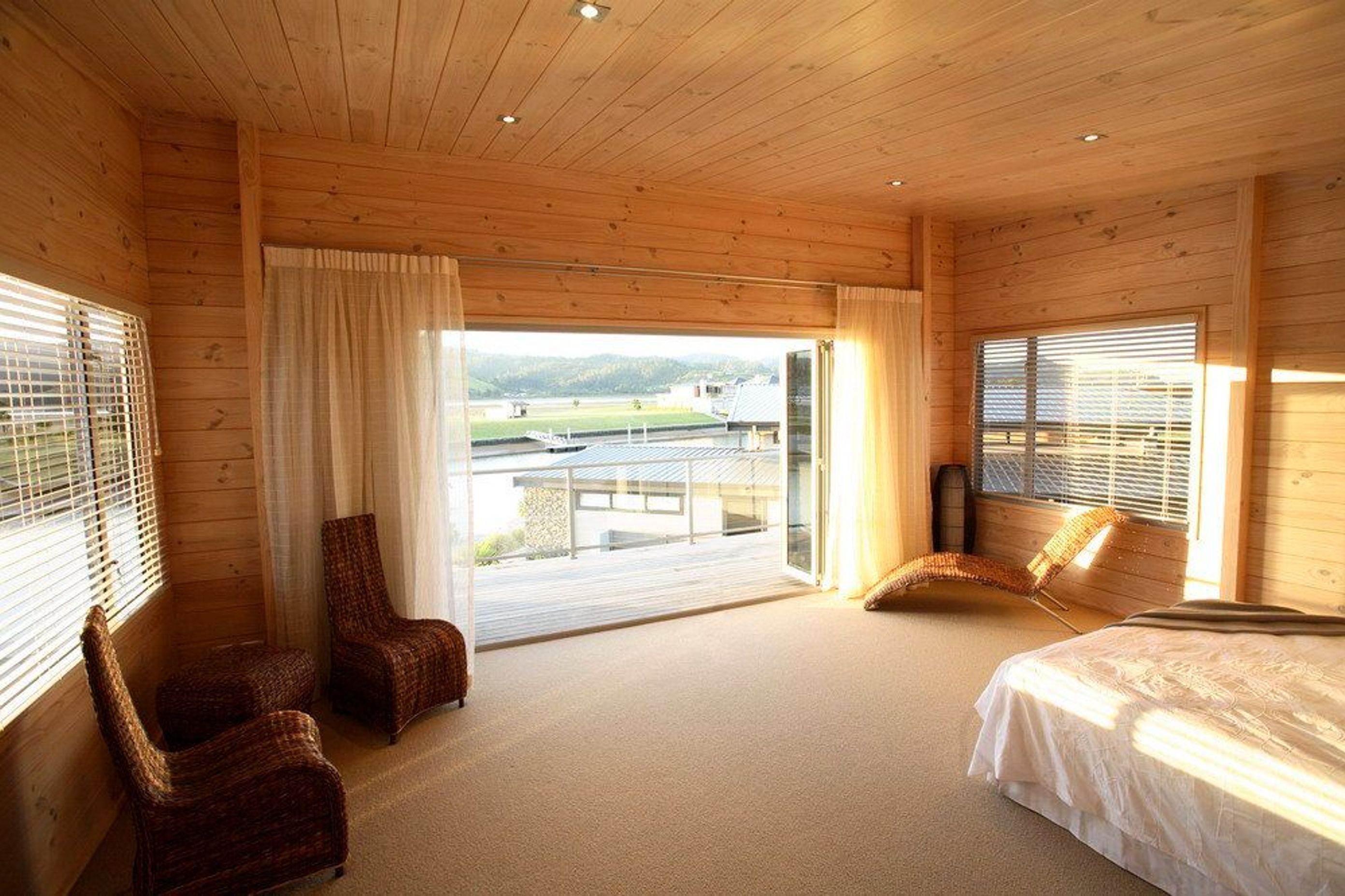 Relaxed Waterways Living in the Coromandel