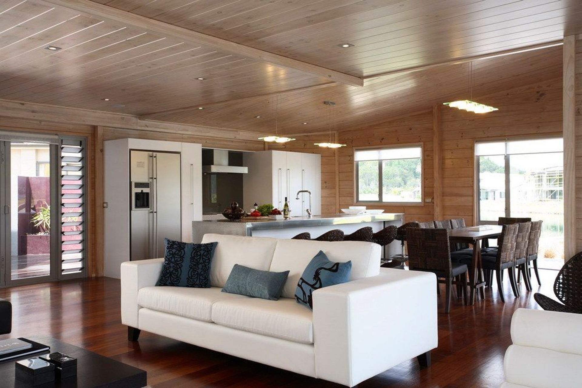 Relaxed Waterways Living in the Coromandel