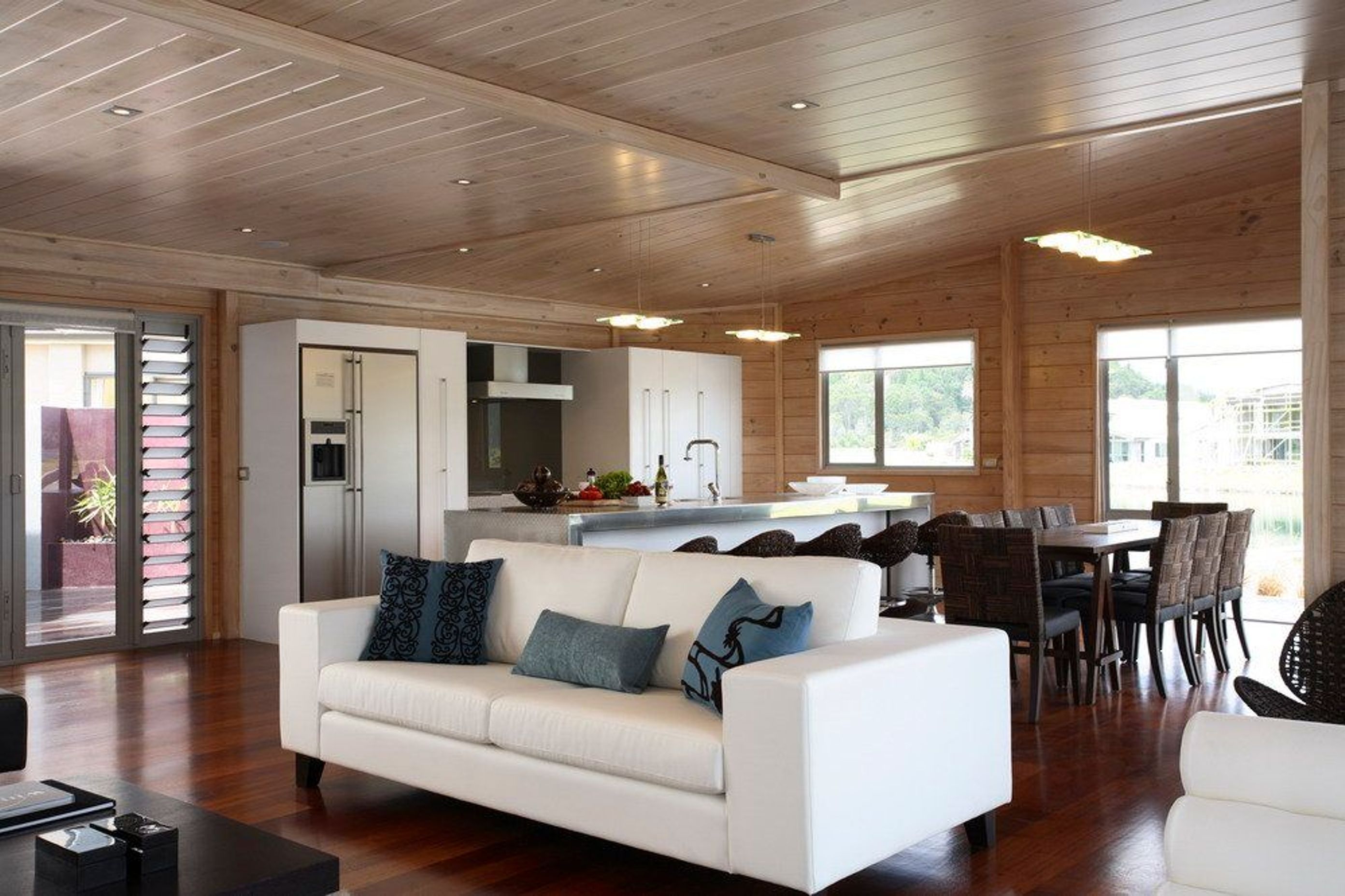 Relaxed Waterways Living in the Coromandel