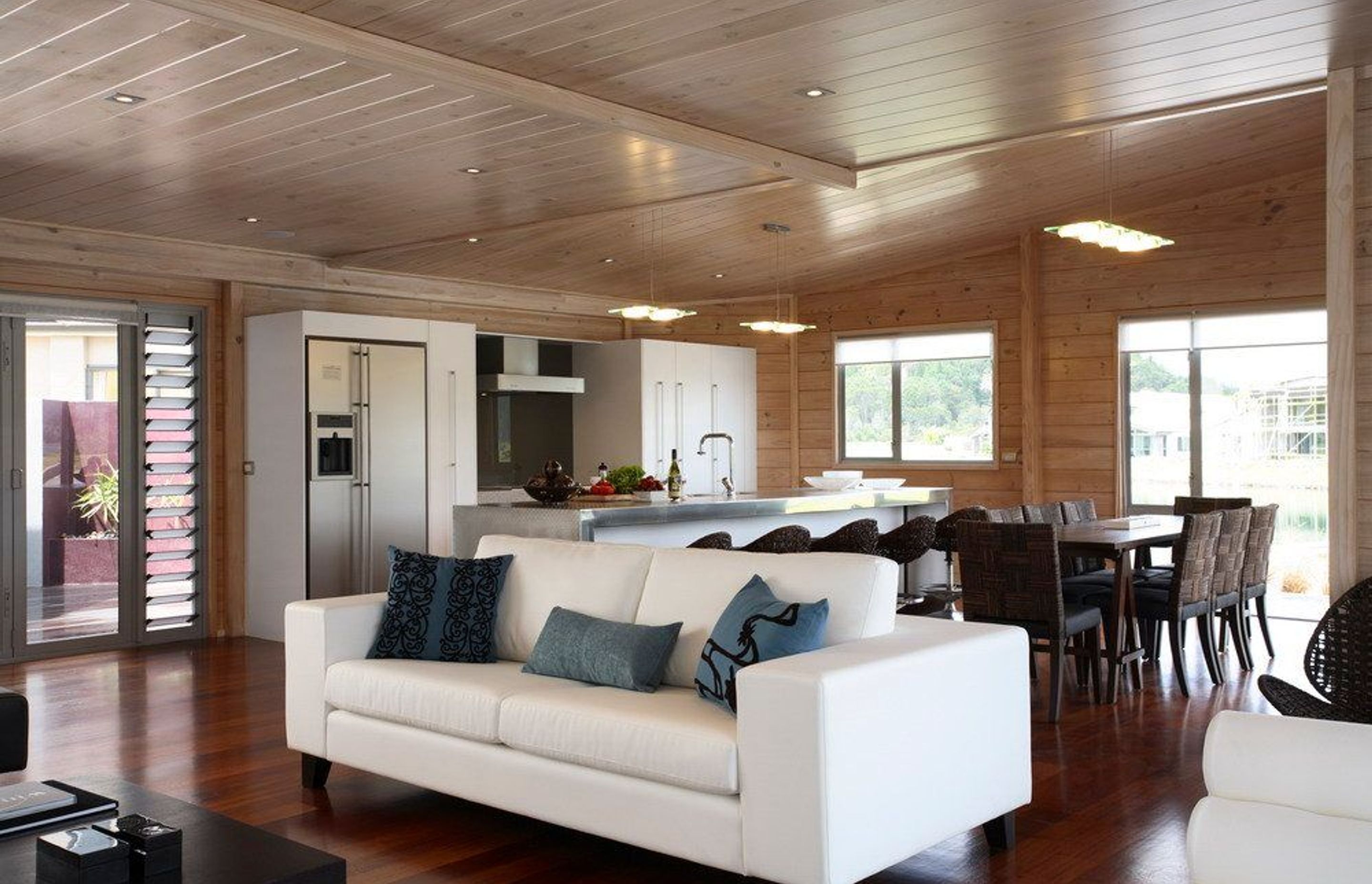 Relaxed Waterways Living in the Coromandel