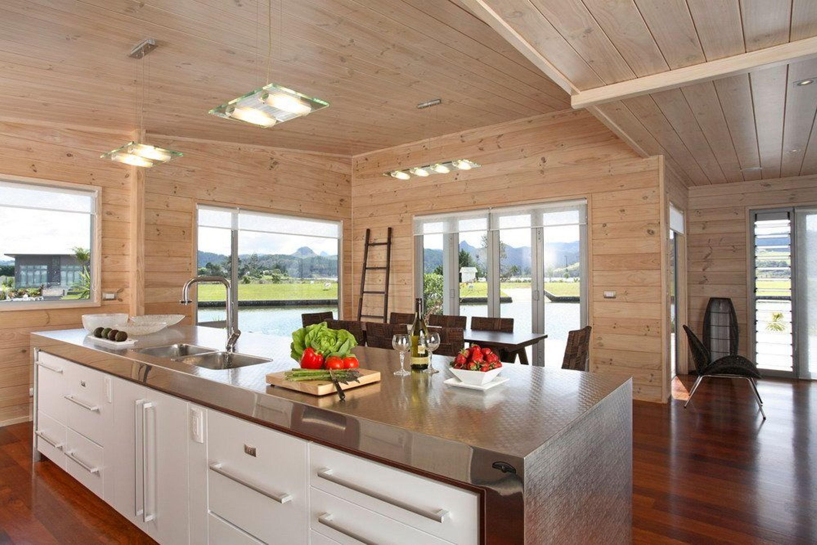 Relaxed Waterways Living in the Coromandel