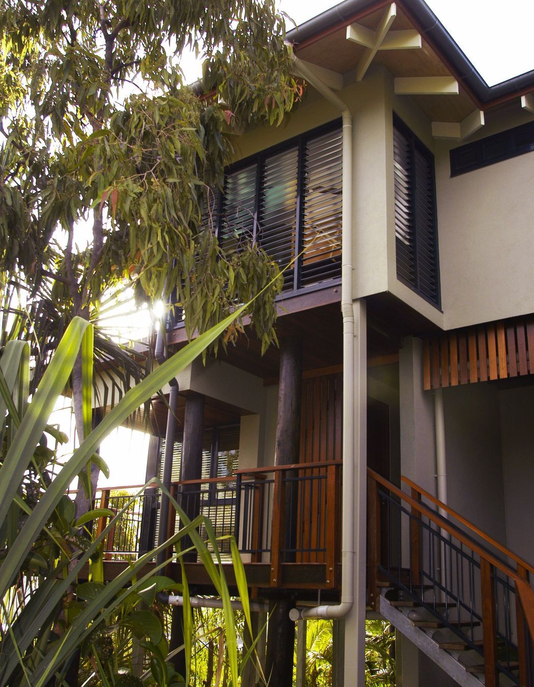 Island Point Residence