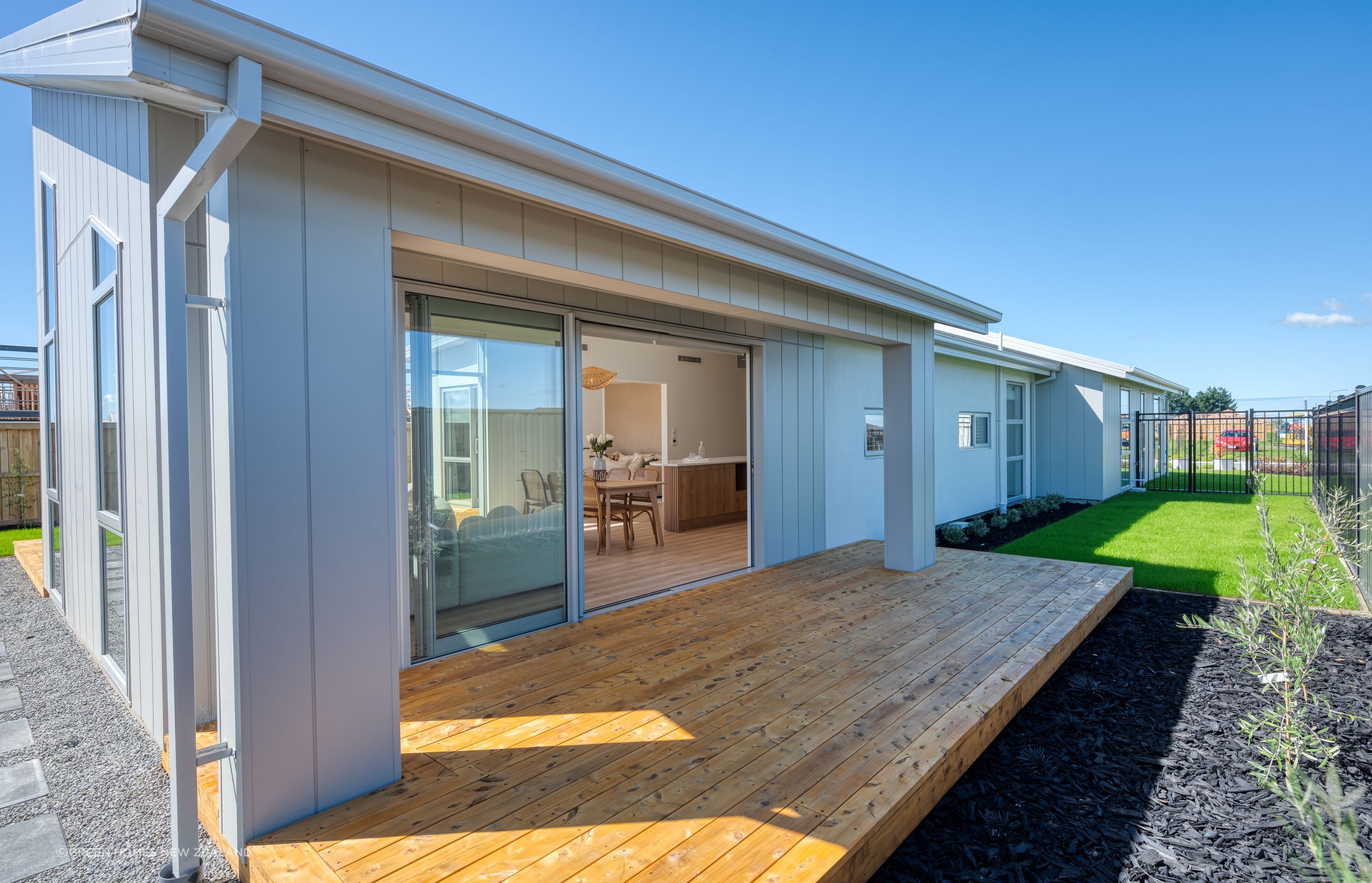 Rolleston-03.jpg
