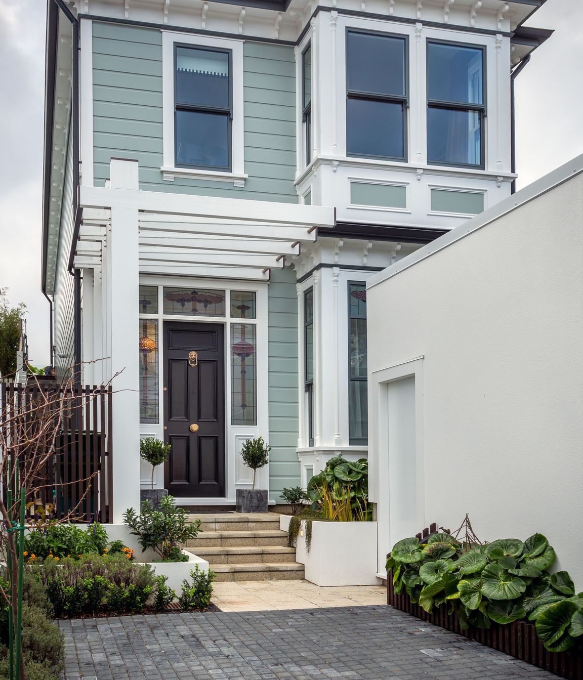 Roxburgh-House-01.jpg