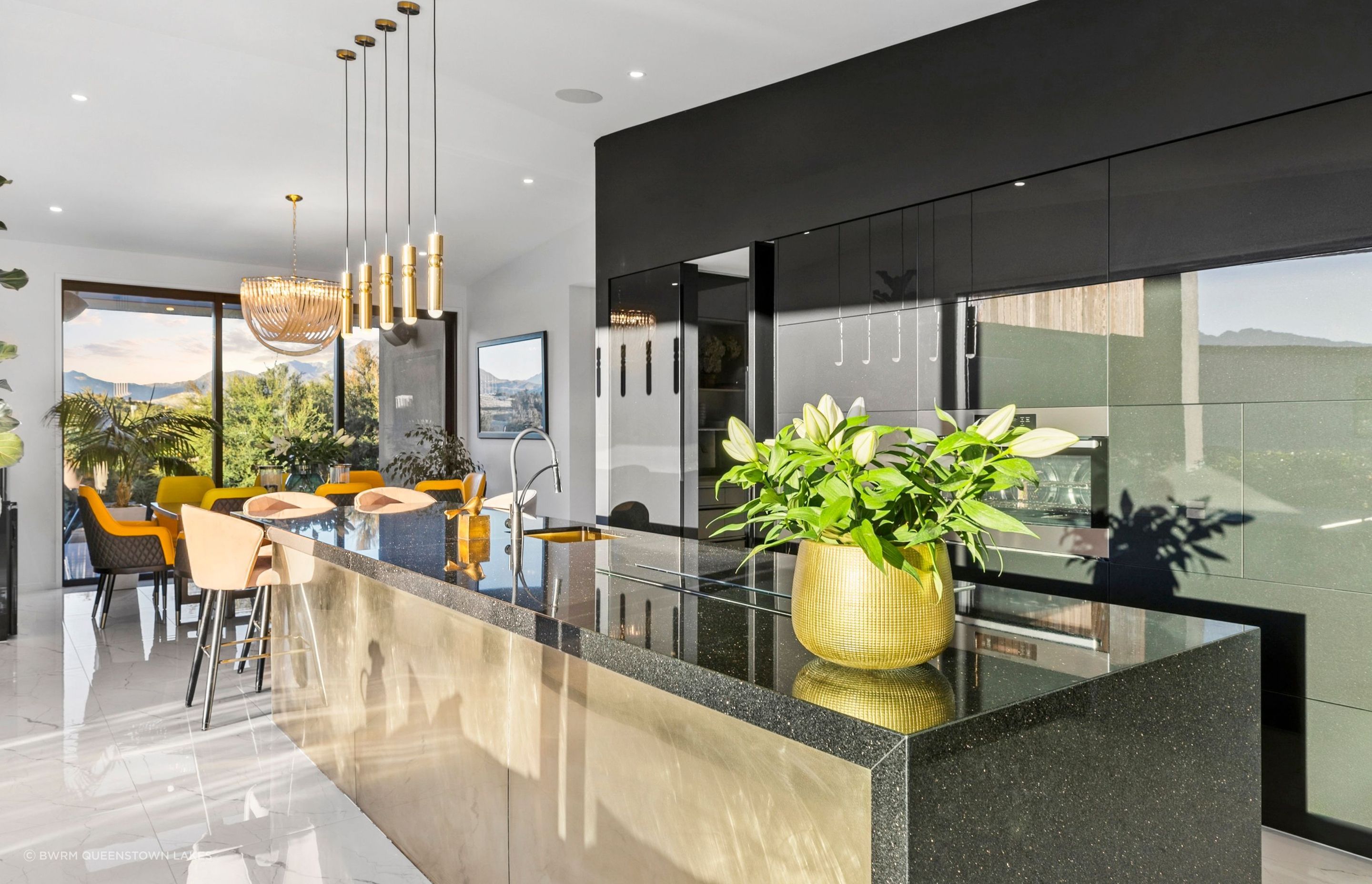 SAWIPIdiamondhouseimage18.JPG