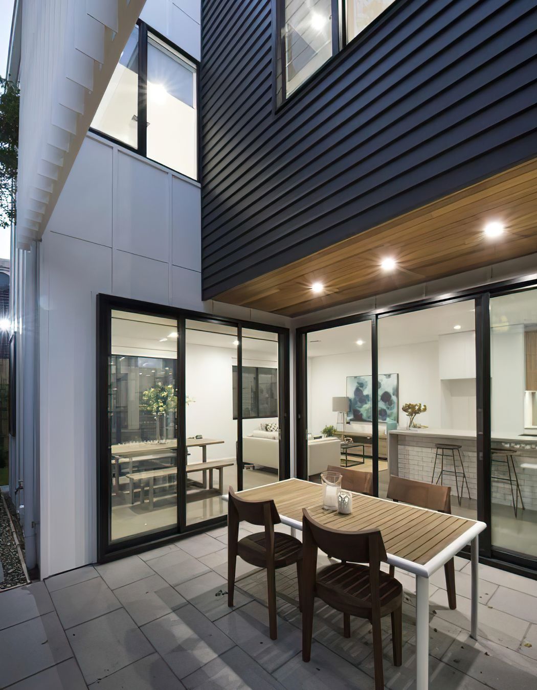 Twenty Five Buchanan