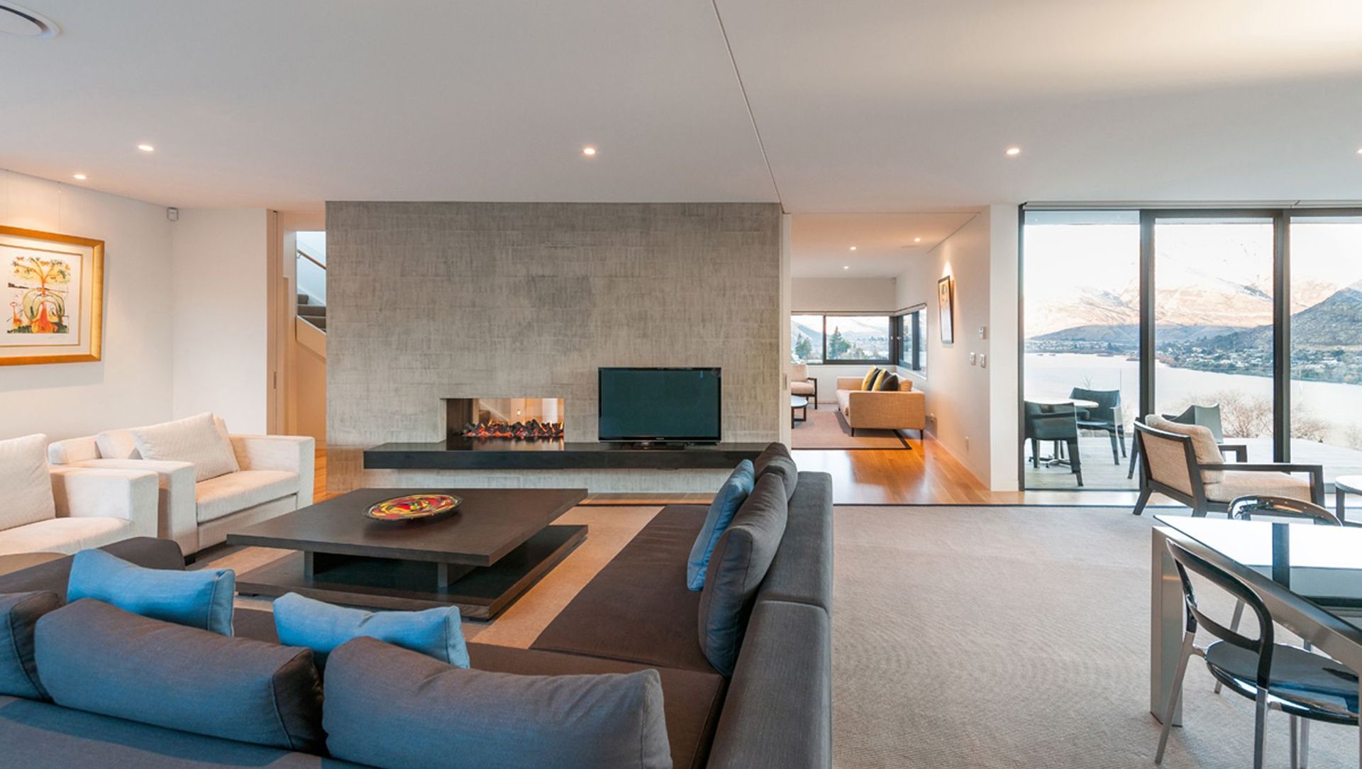Highview Terrace House banner