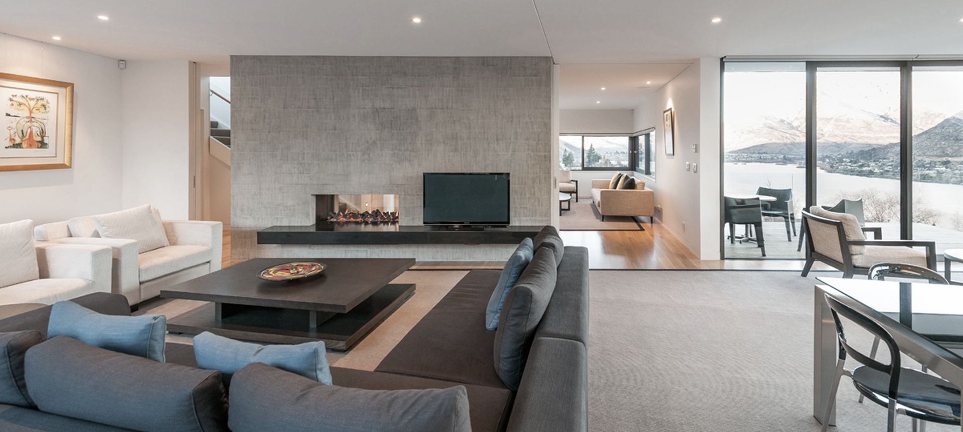 Highview Terrace House banner