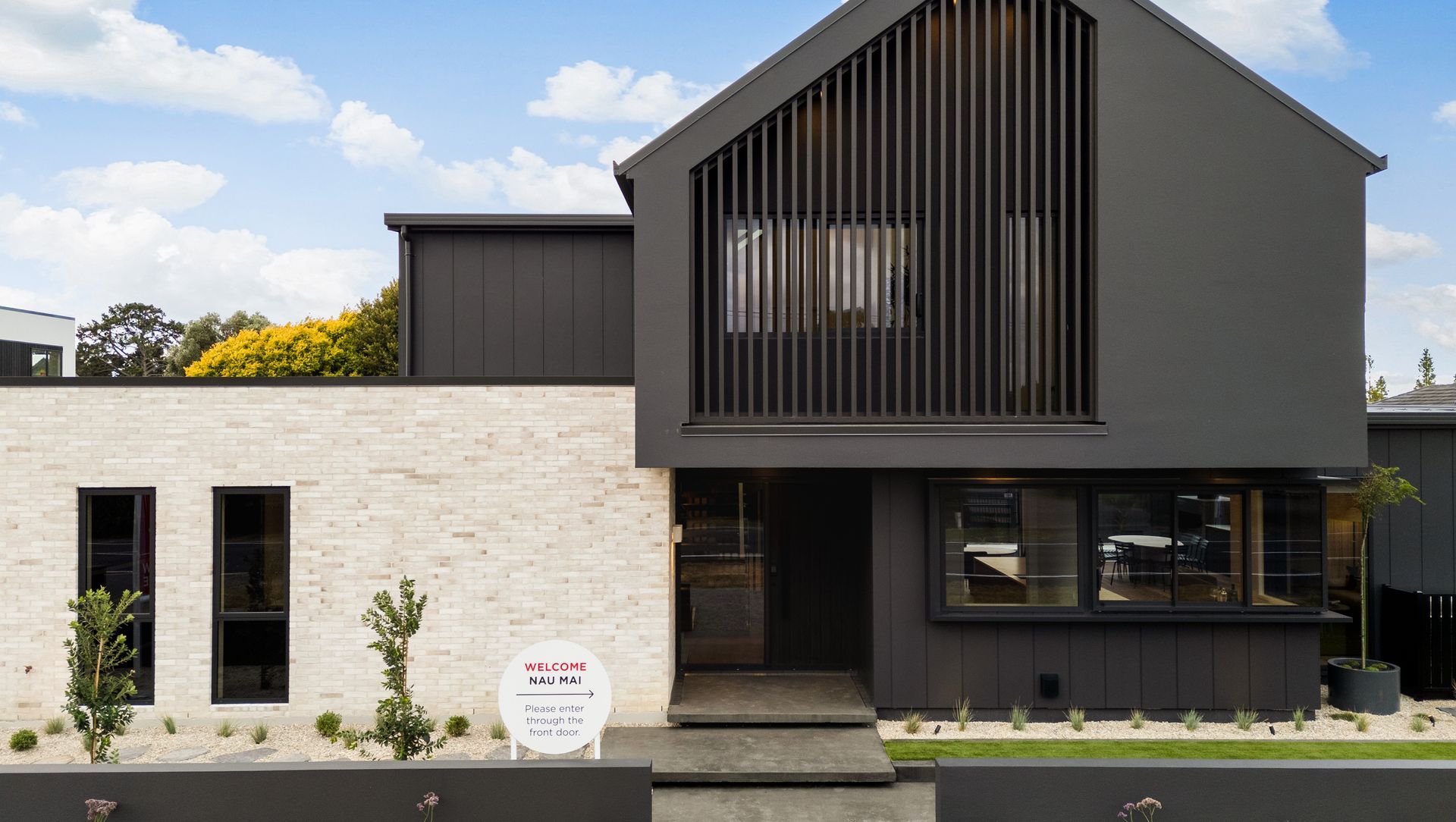 River Road Showcase banner