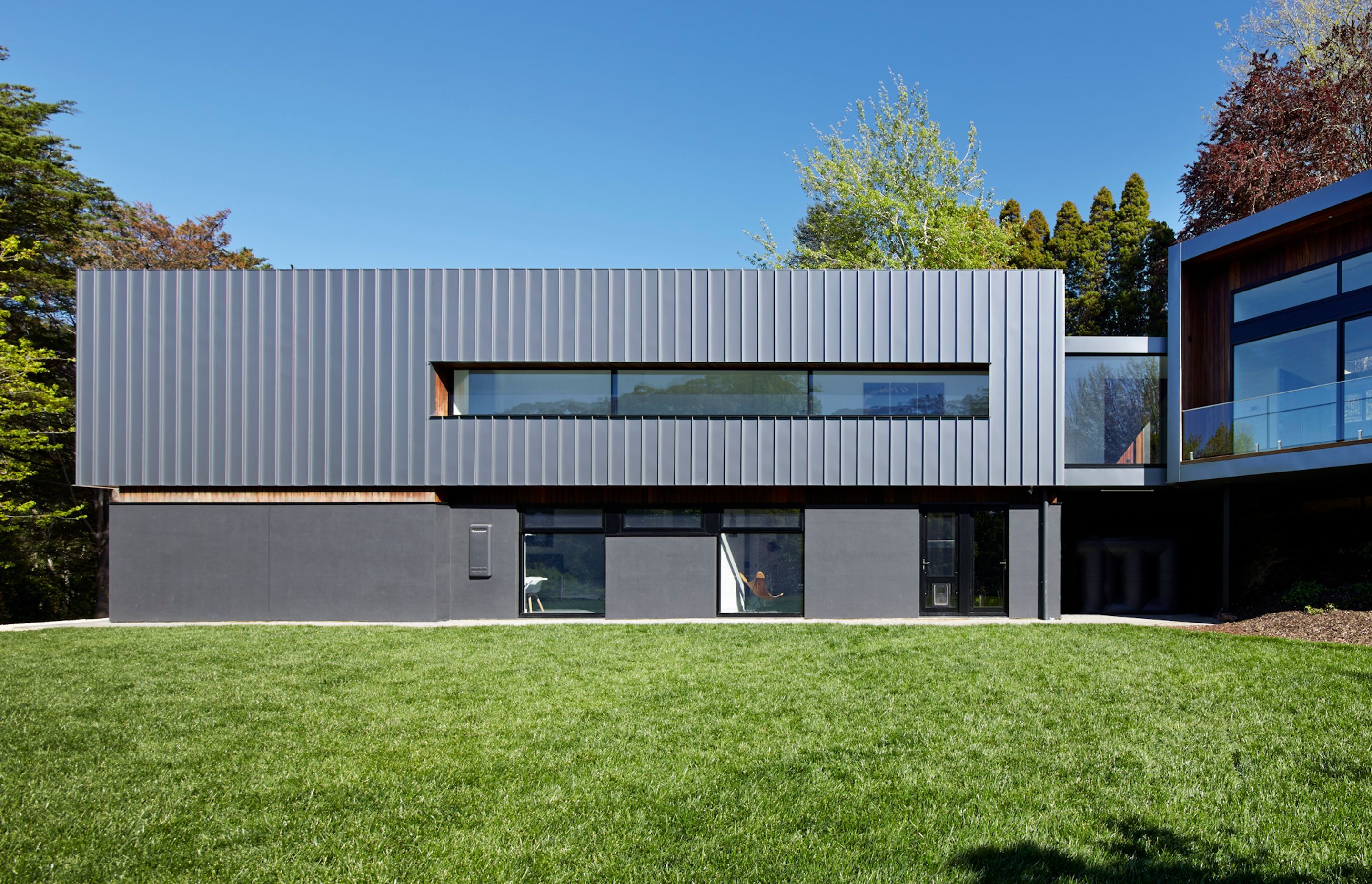 Bond Residence