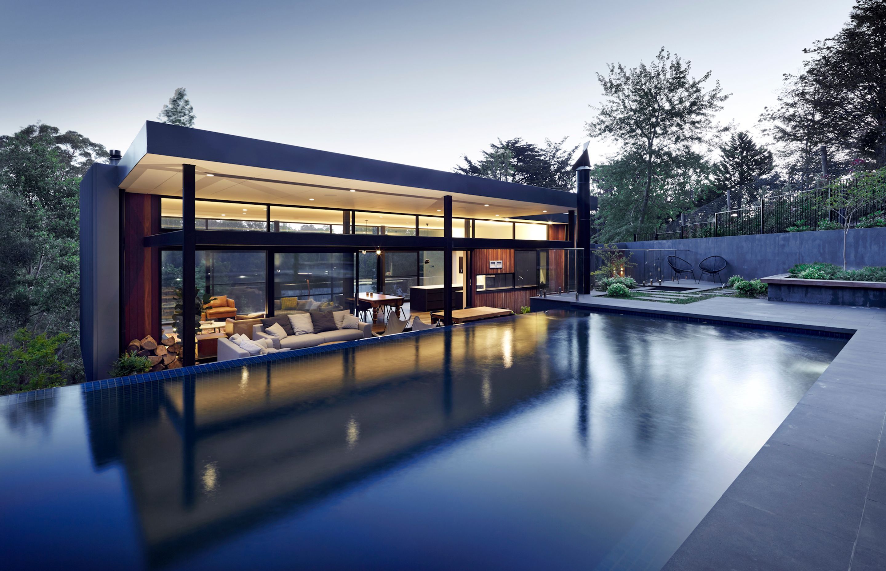 Bond Residence