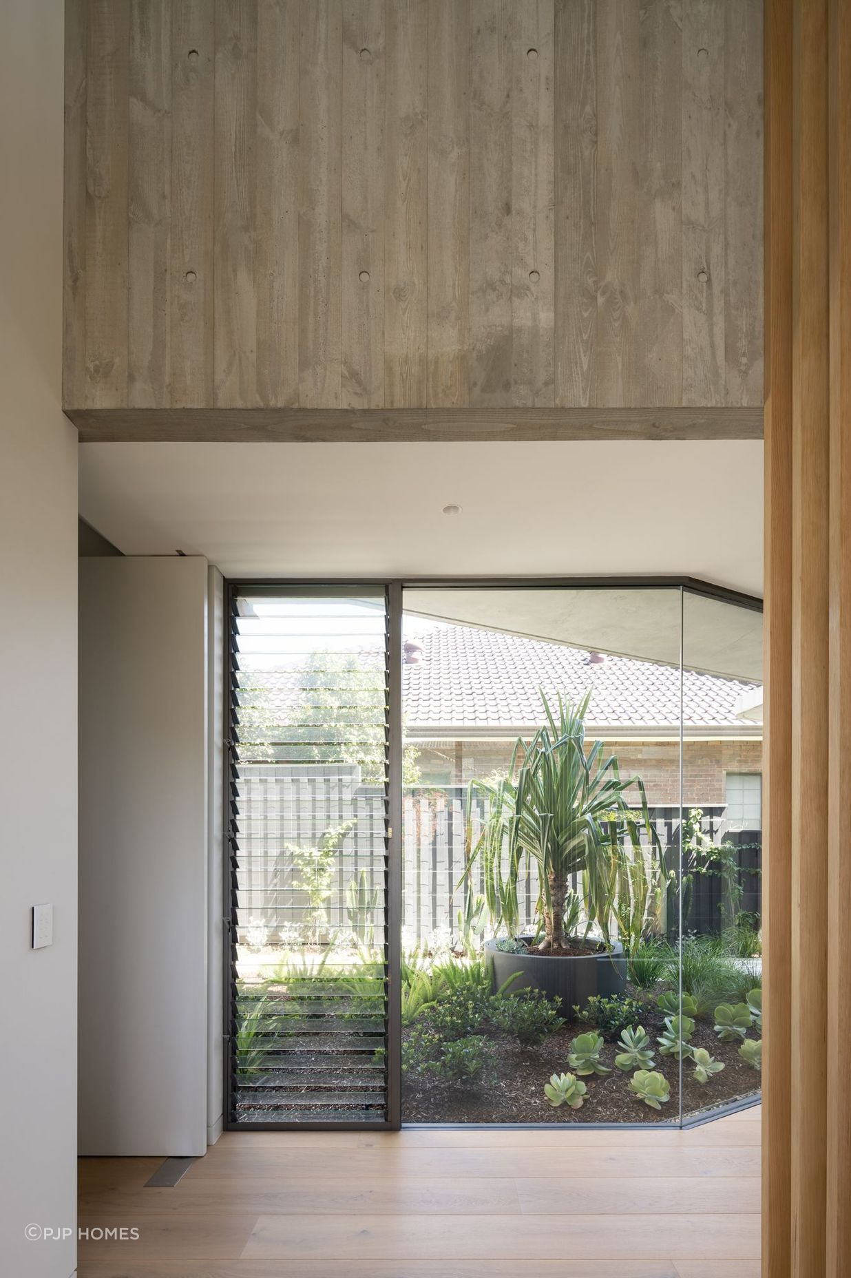 Dudley St, Coogee