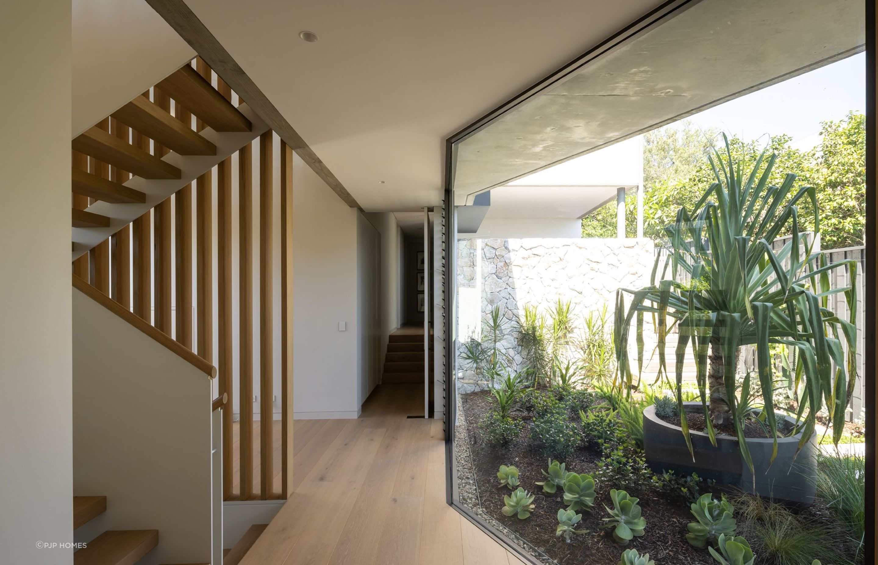 Dudley St, Coogee
