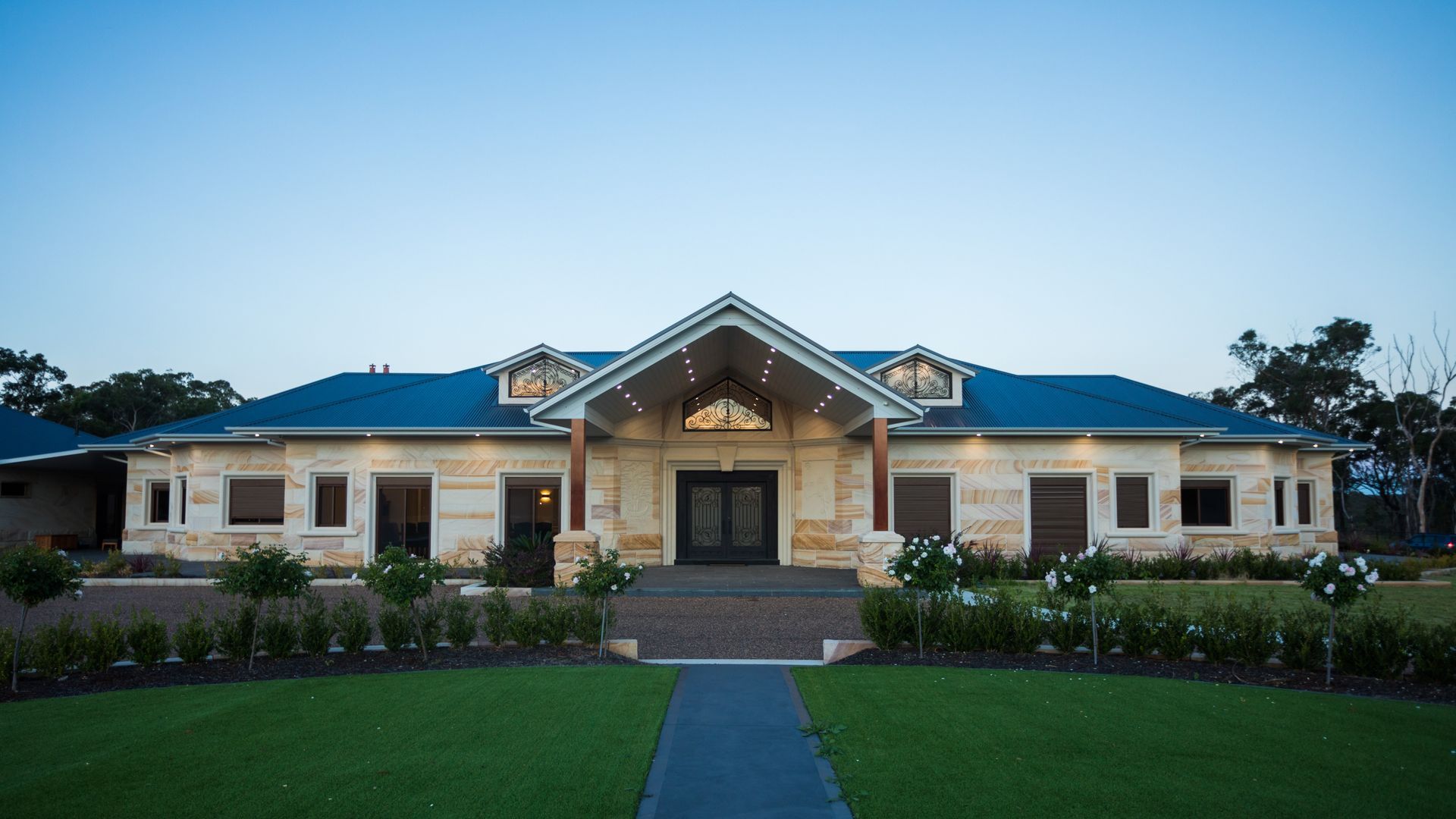 The Rock; Single-storey Neo-colonial Australian Sandstone Farmhouse banner