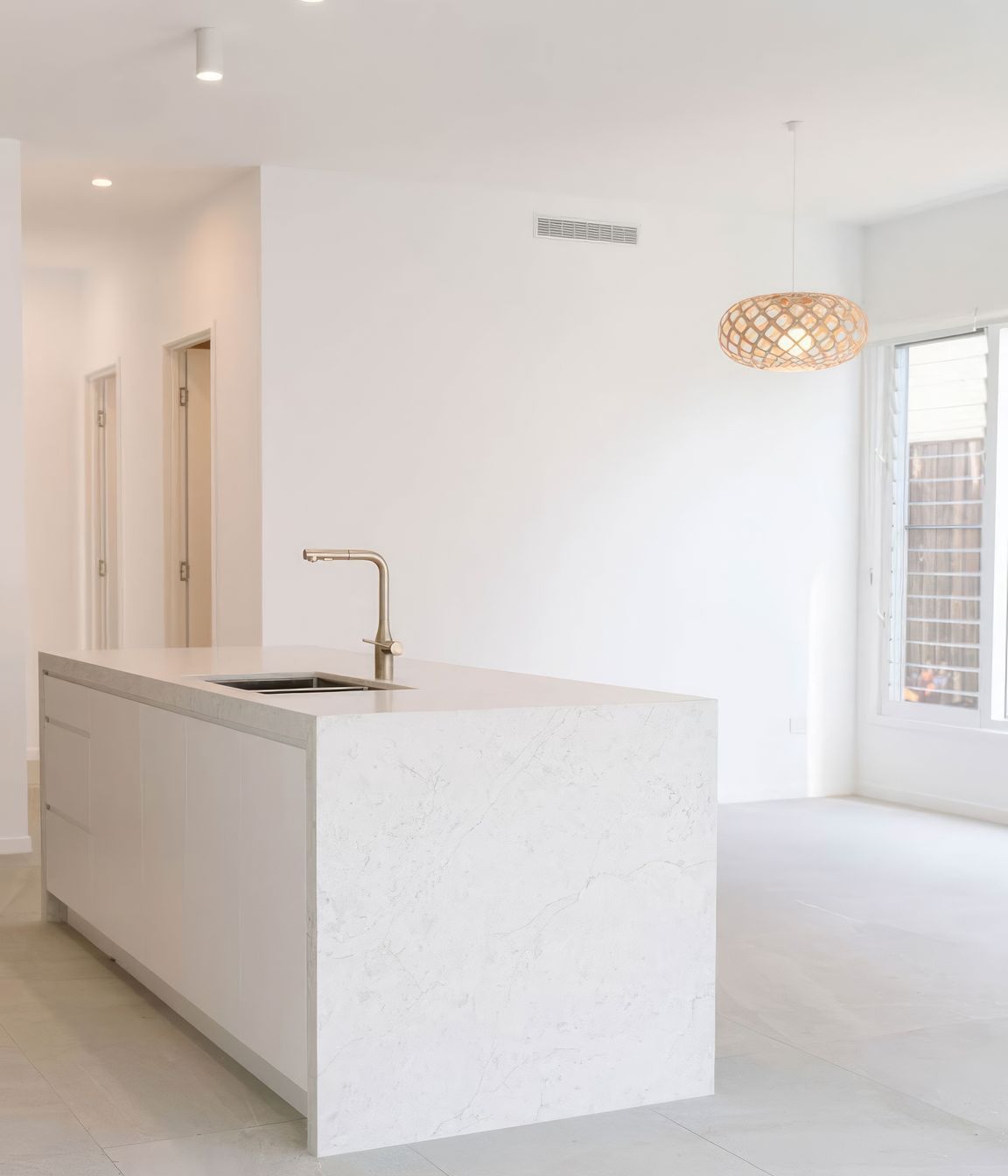 ScaledOOMOO-DUPLEX-041000x-standard-scale-200x.jpg
