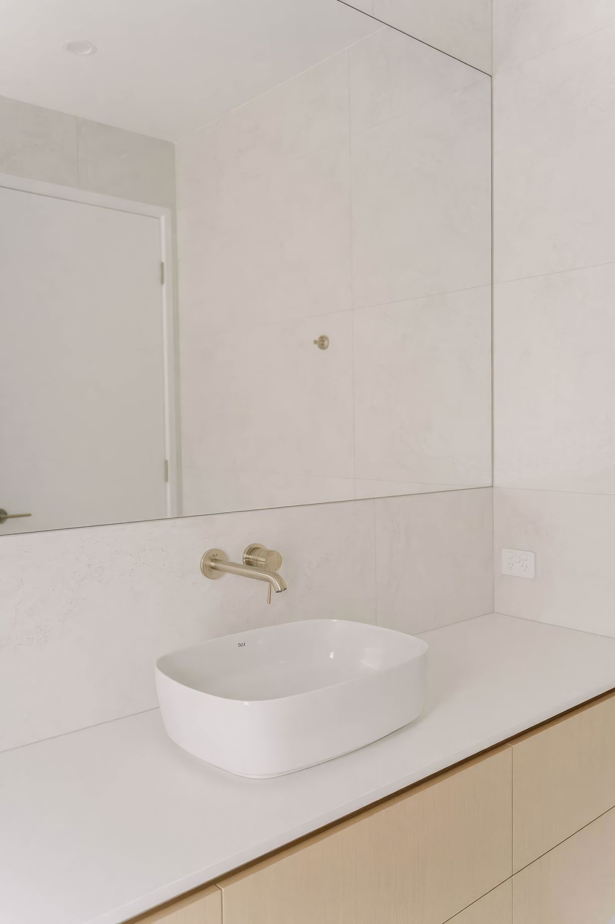 ScaledOOMOO-DUPLEX-061000x-standard-scale-200x.jpg