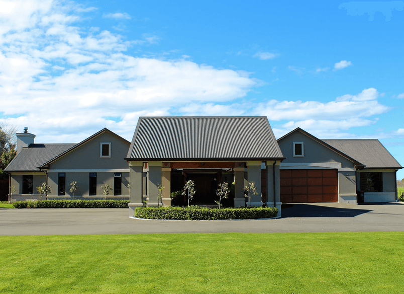 Striking on Lyndhurst, Frimley