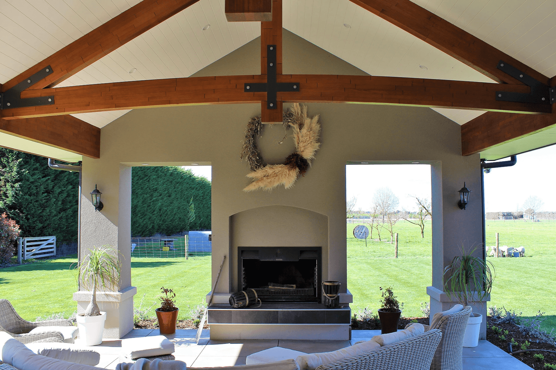 Striking on Lyndhurst, Frimley