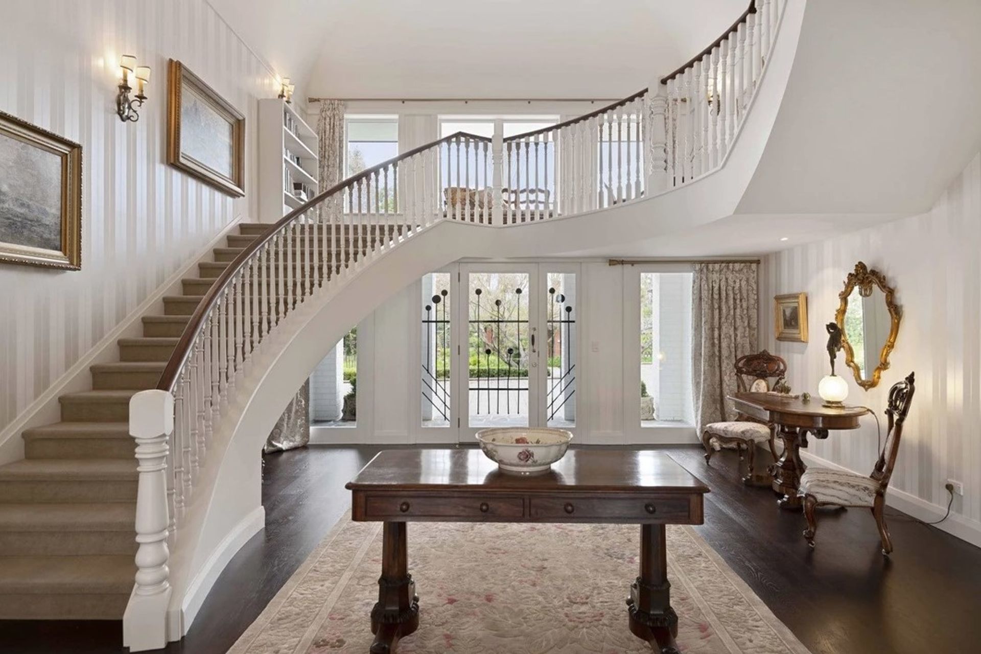Country House