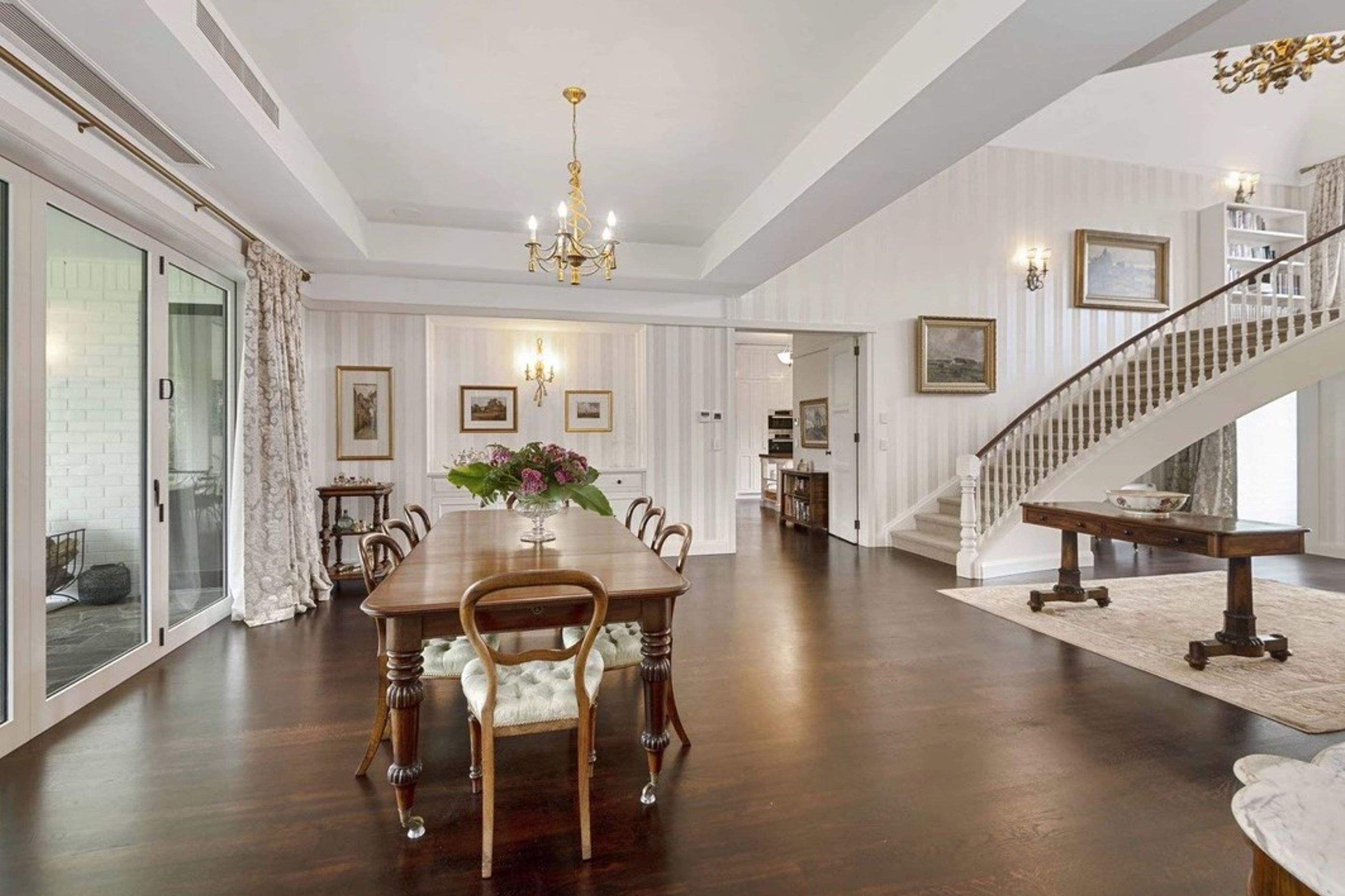 Country House