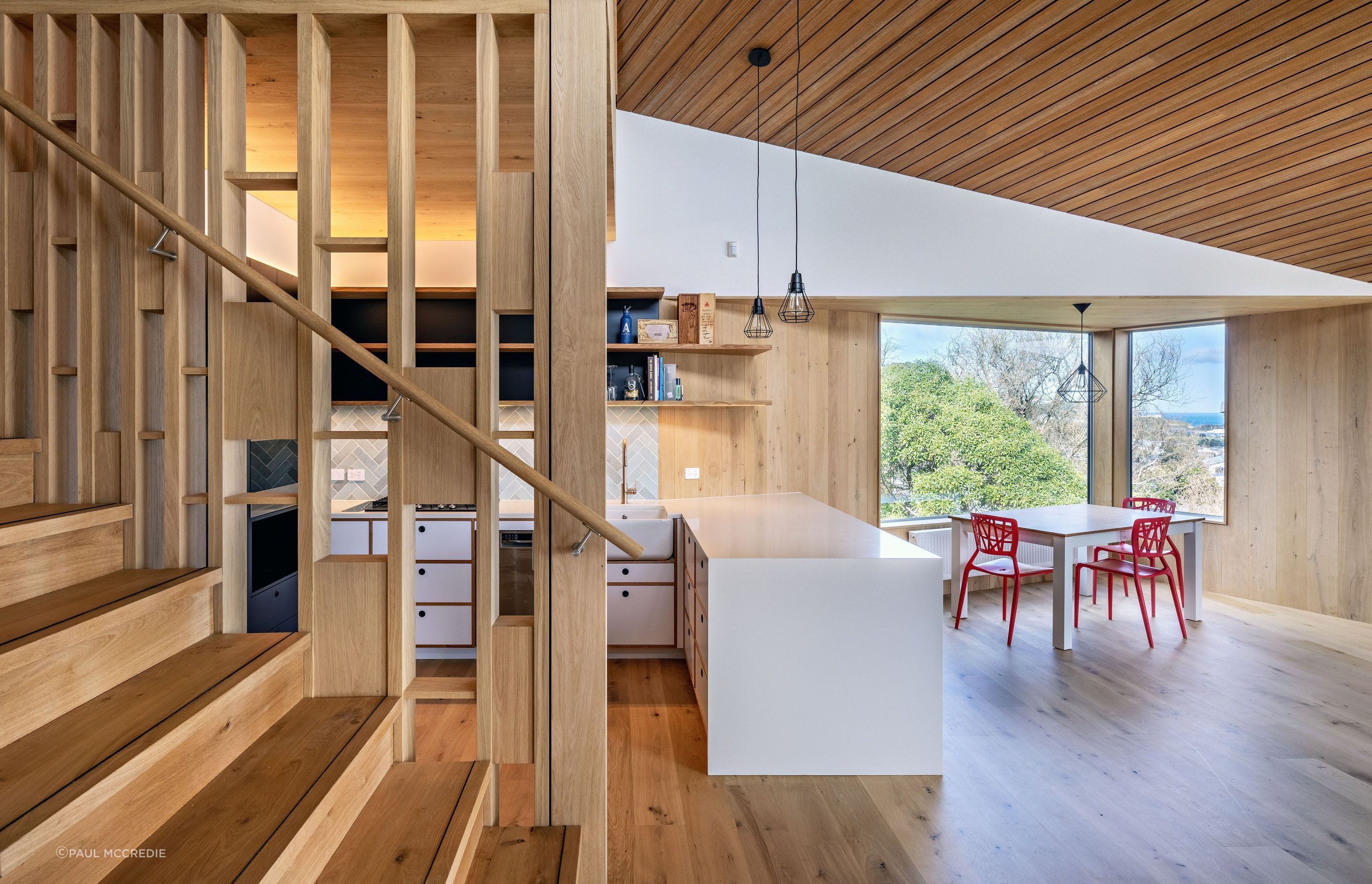 Seatoun-Heights-House-02.jpg