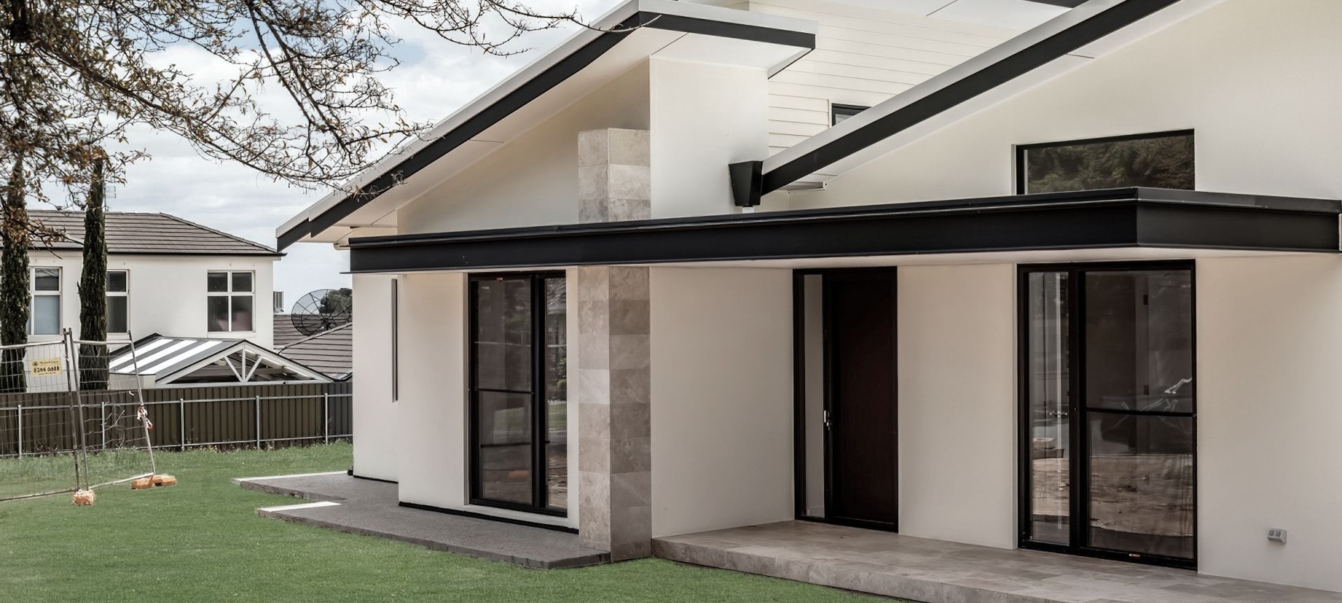 Skillion Roof Modern Home banner
